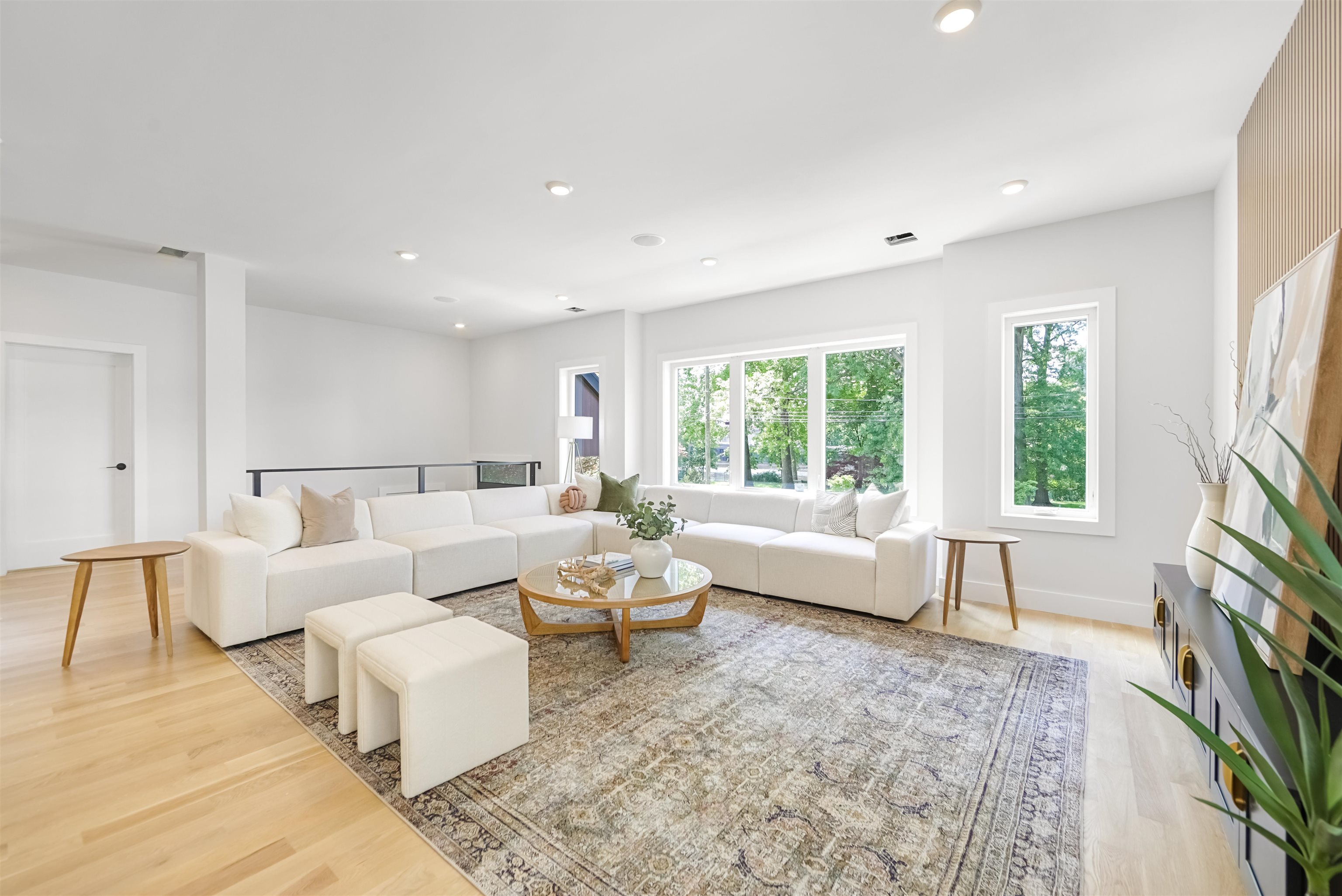 429 RIVERSIDE AVE - Photo 5