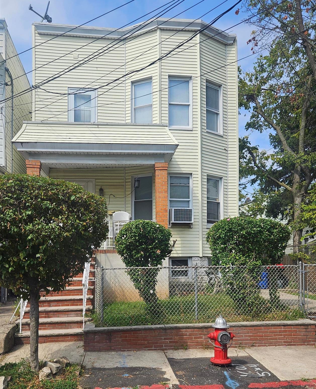 17 BAYSIDE PL - Photo 1