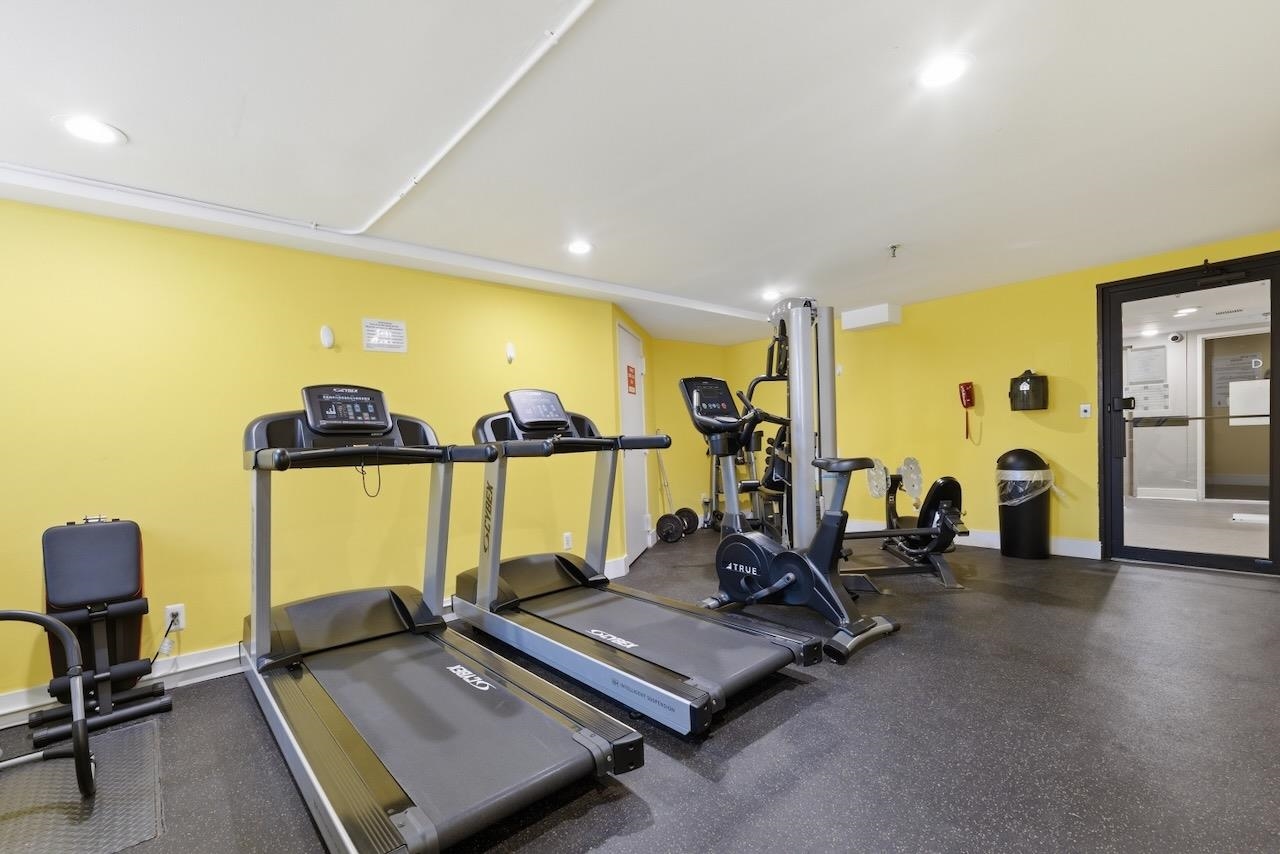 43-49 VAN WAGENEN AVE #4A