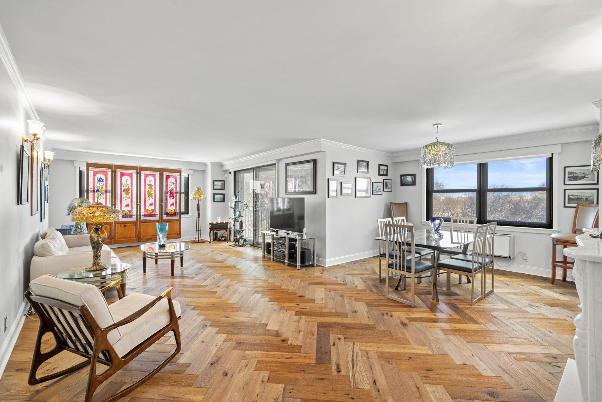 7855 BLVD EAST - Photo 2