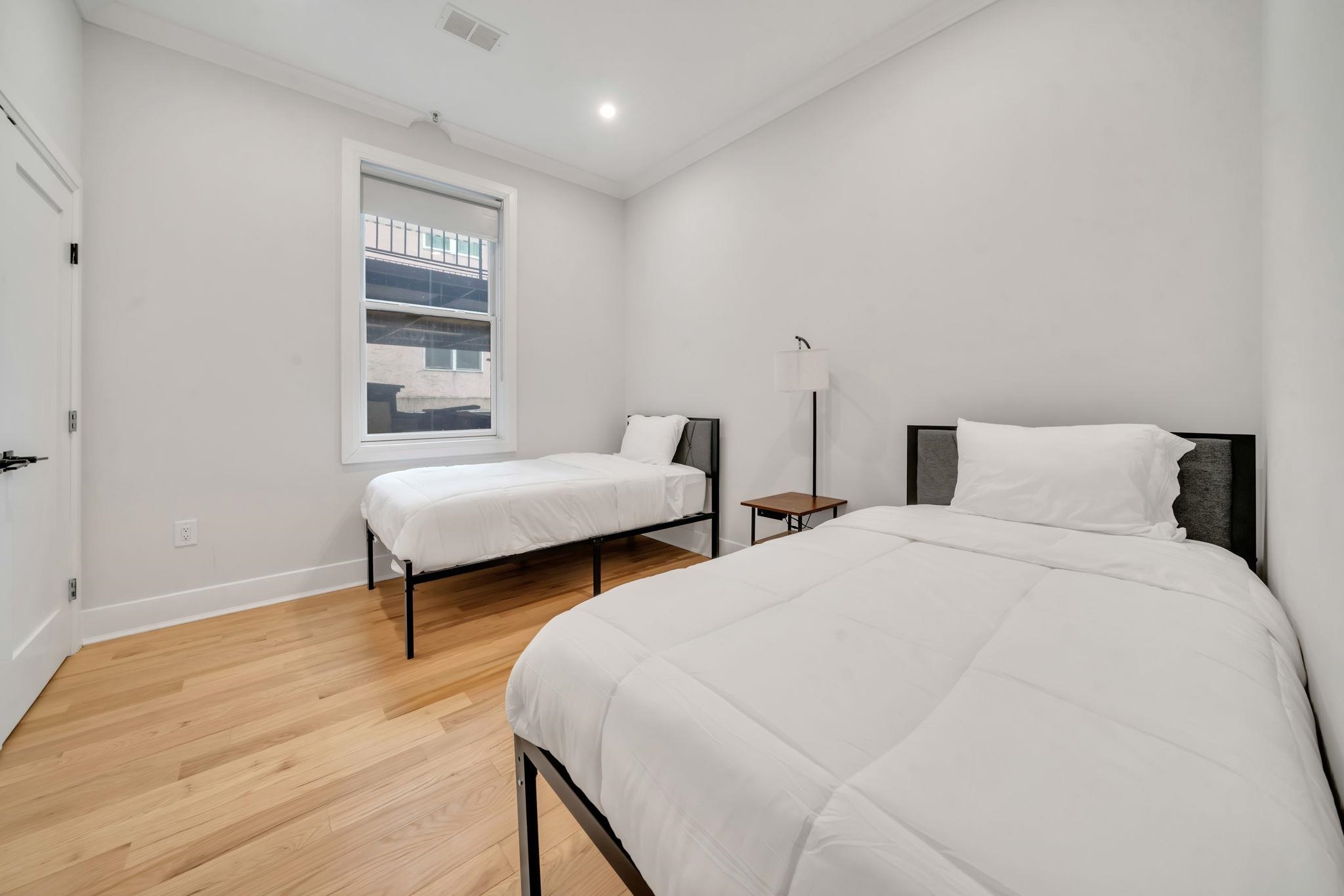 136 35TH ST - Photo 5