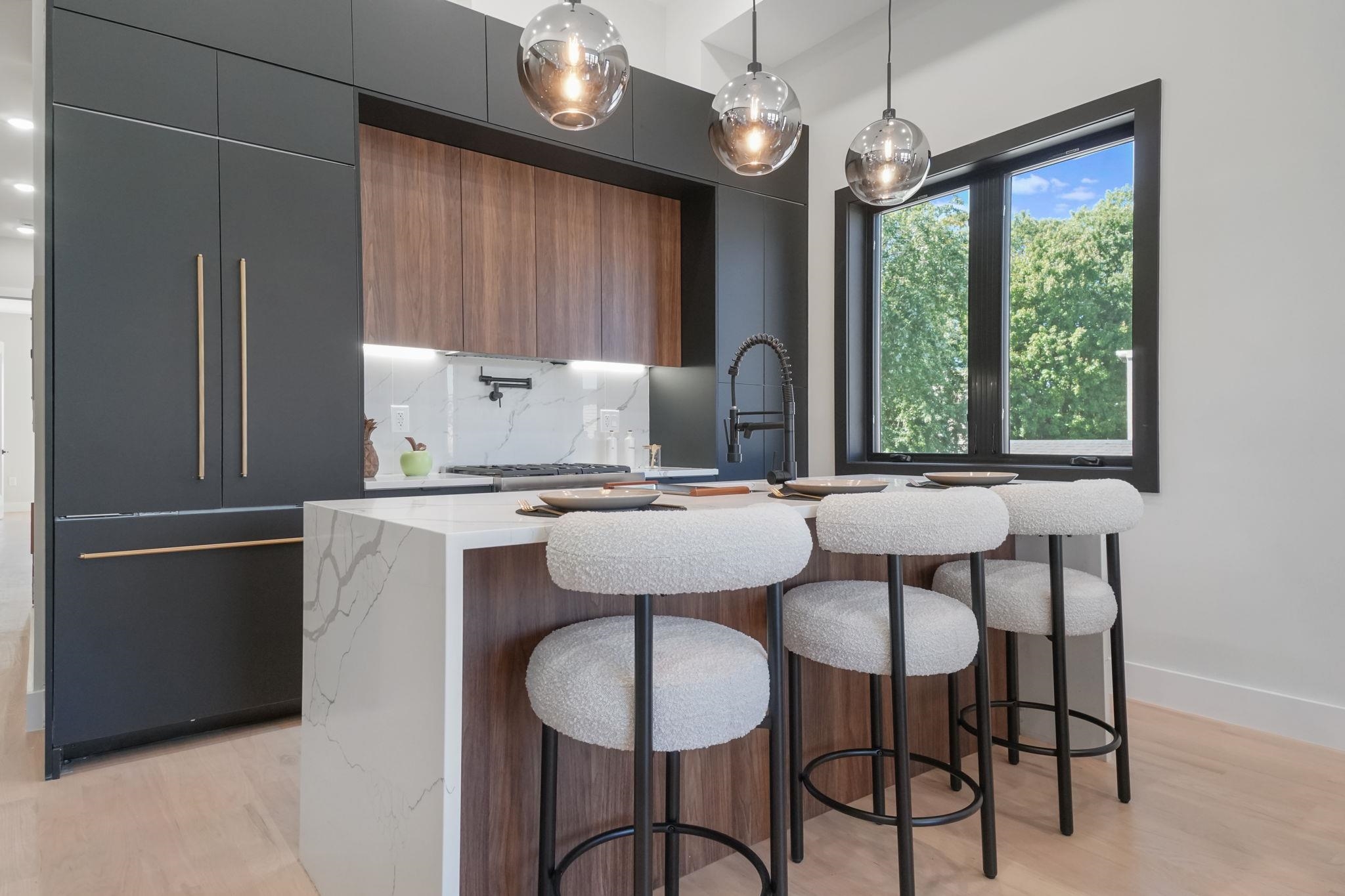 15 ZABRISKIE ST - Photo 2