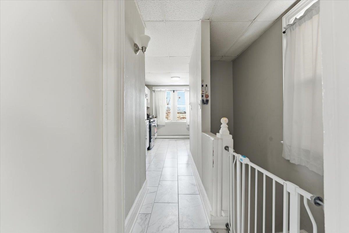 336 TERRACE AVE - Photo 4