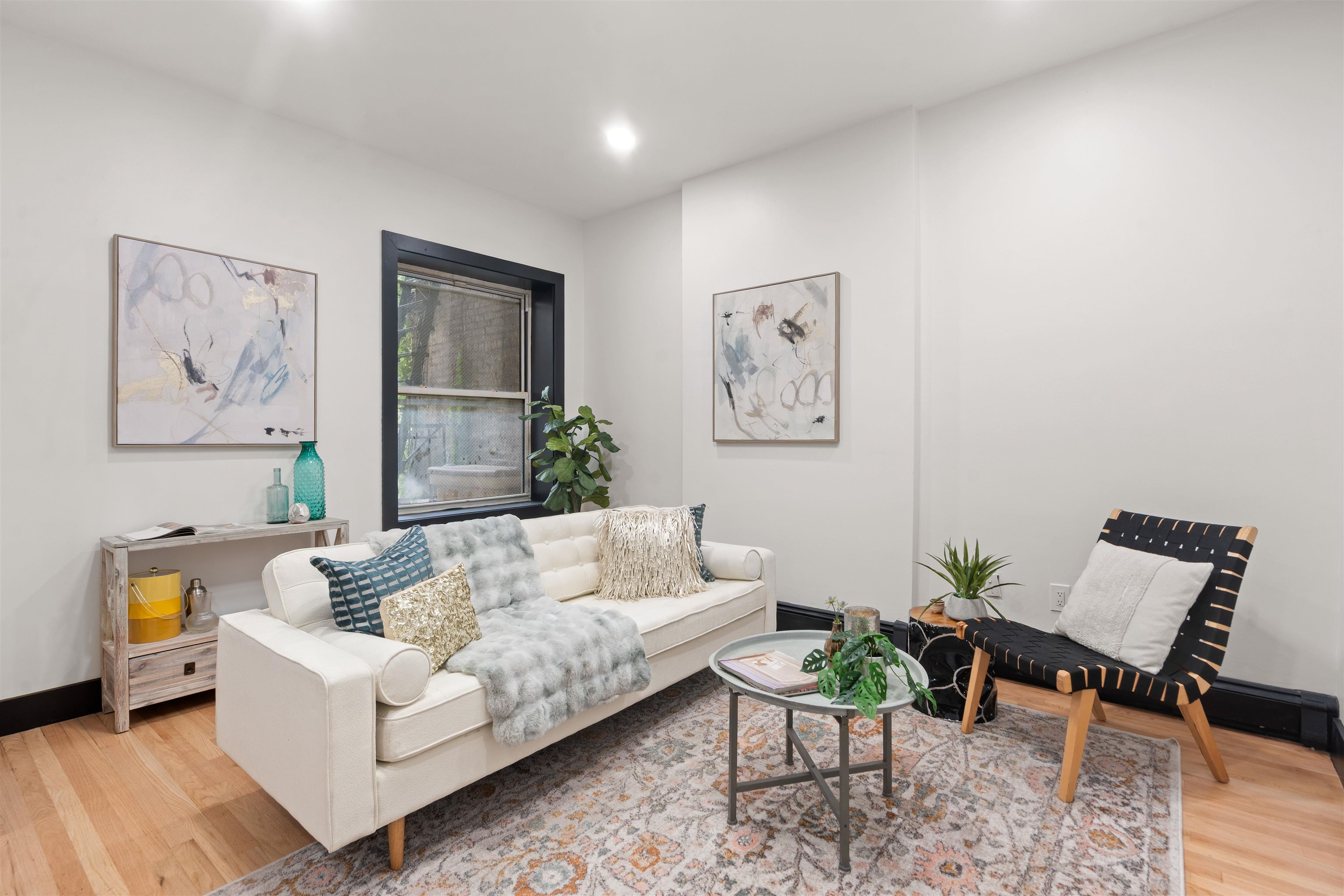 391 CENTRAL AVE - Photo 1