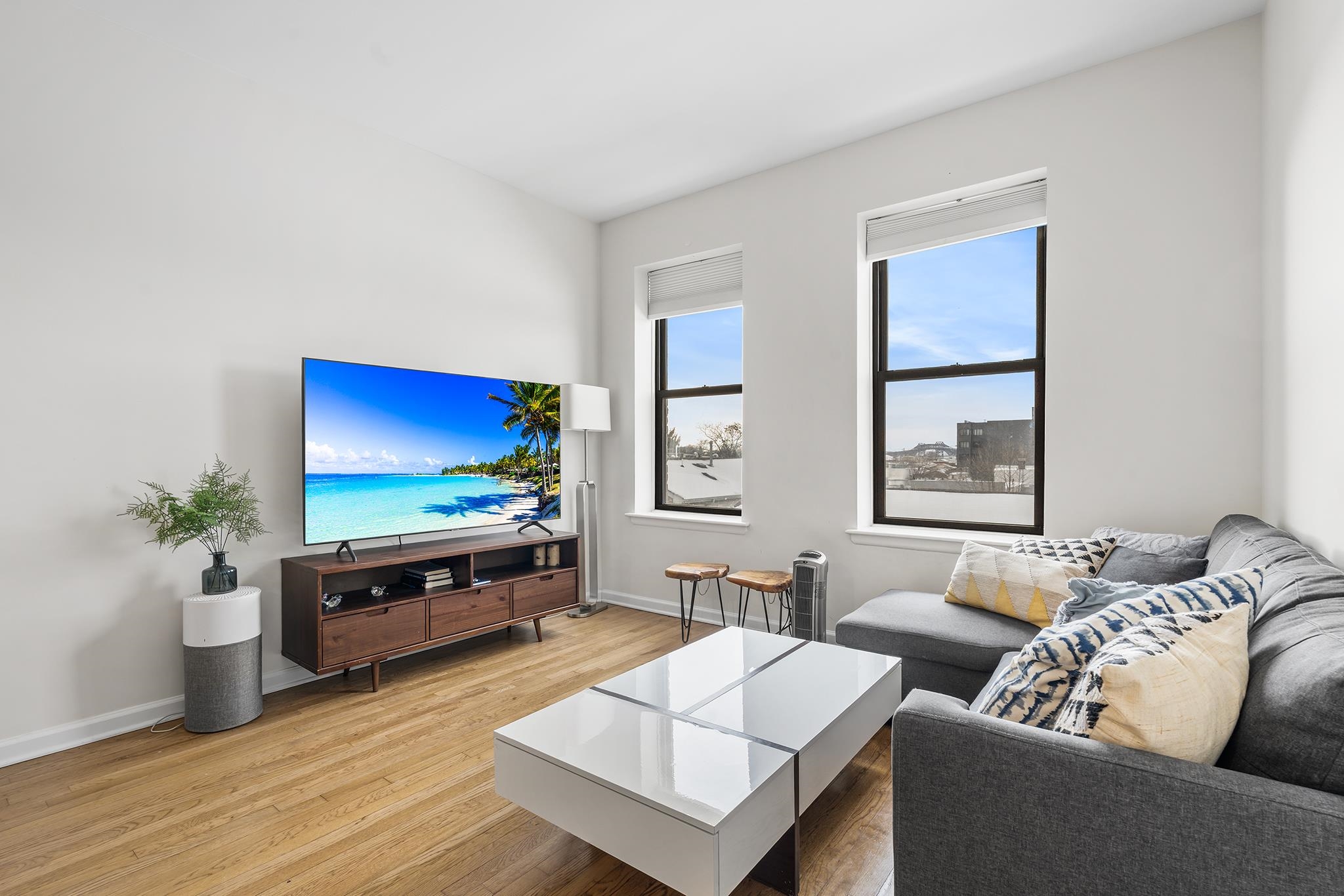 43-49 VAN WAGENEN AVE - Photo 5