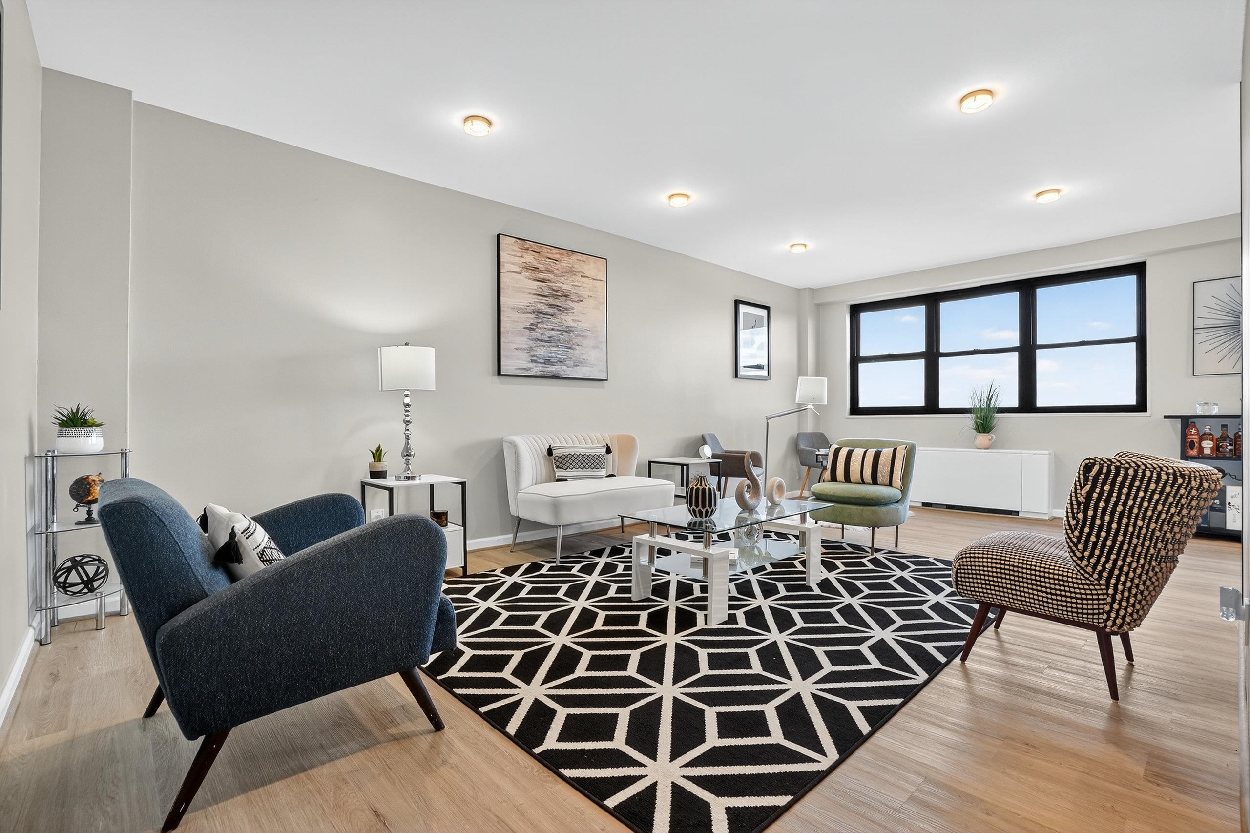 1225 KENNEDY BLVD - Photo 1