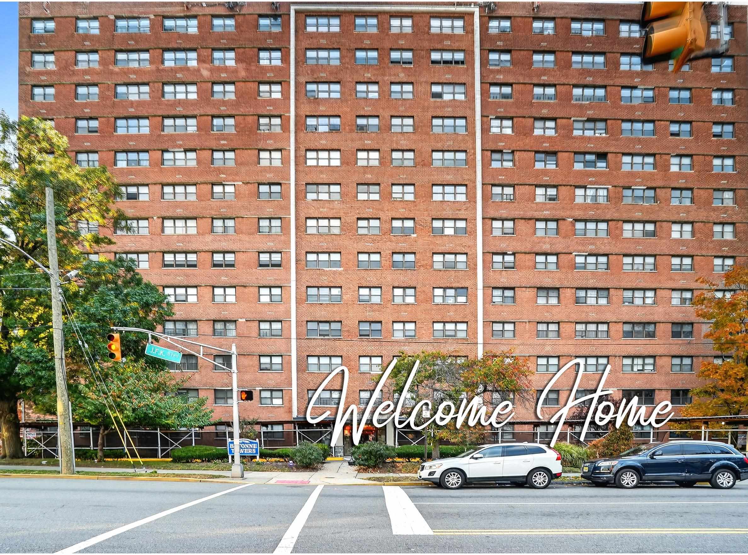 1225 KENNEDY BLVD - Photo 2