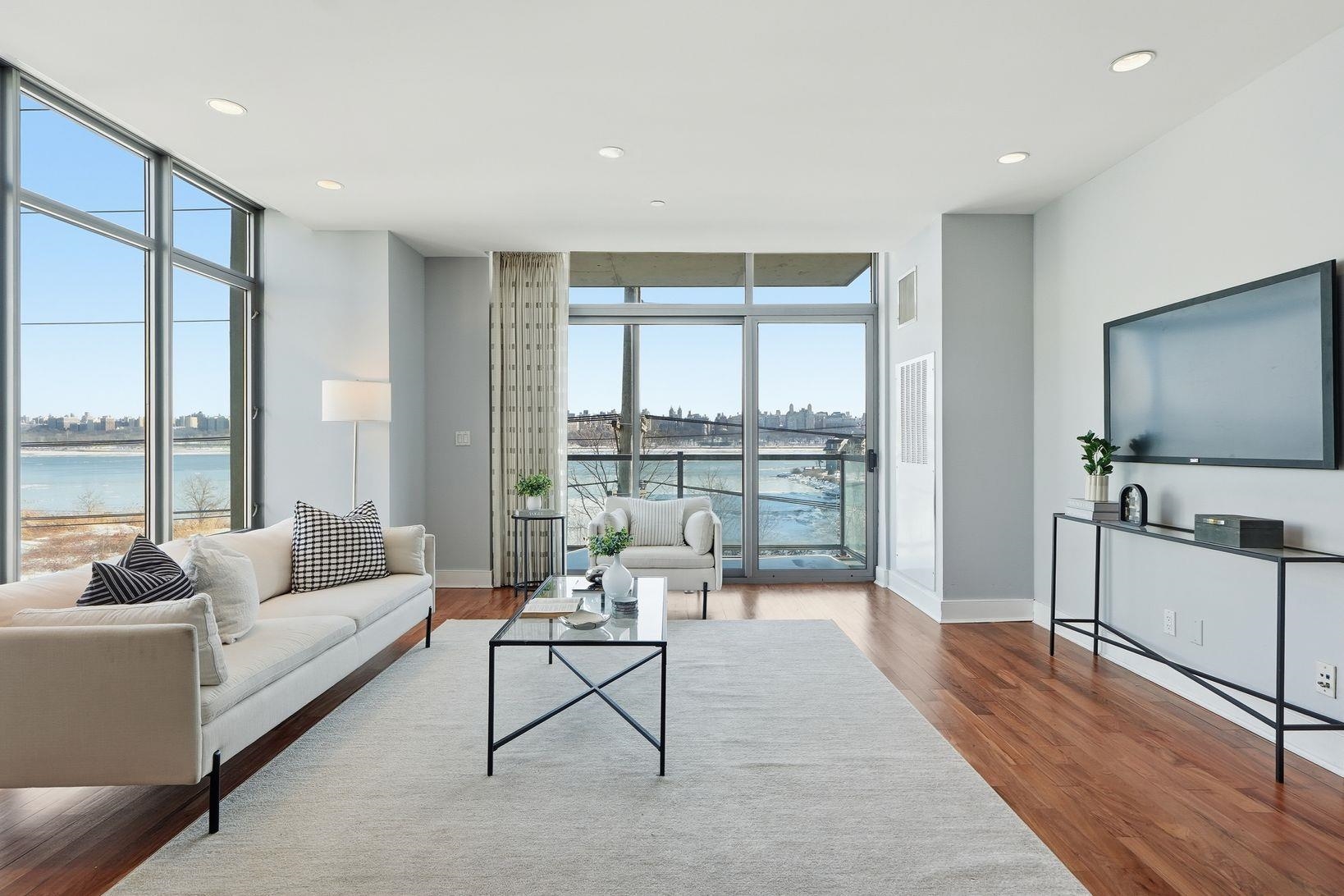 8125 RIVER RD - Photo 4