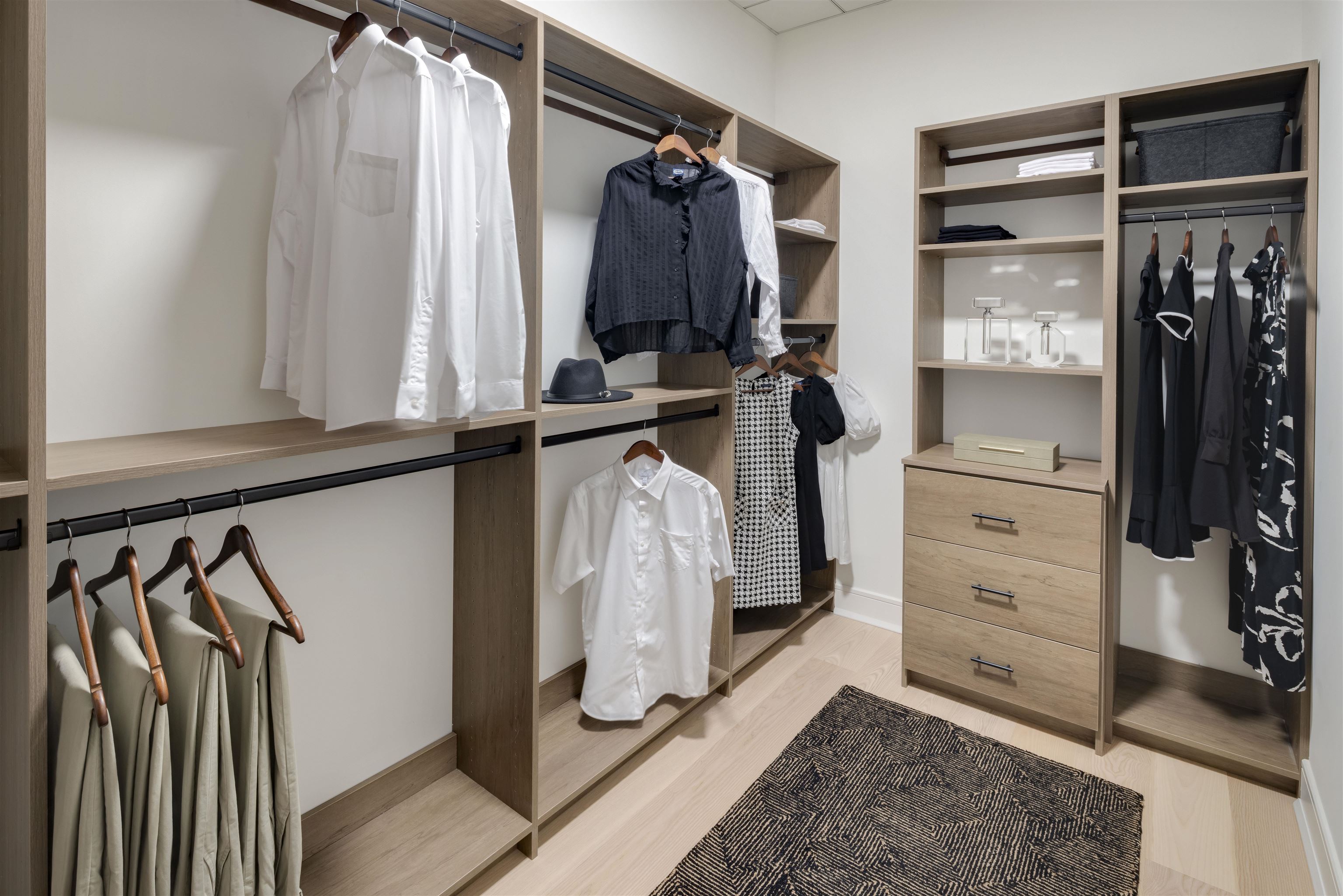 38 JACKSON ST - Photo 5