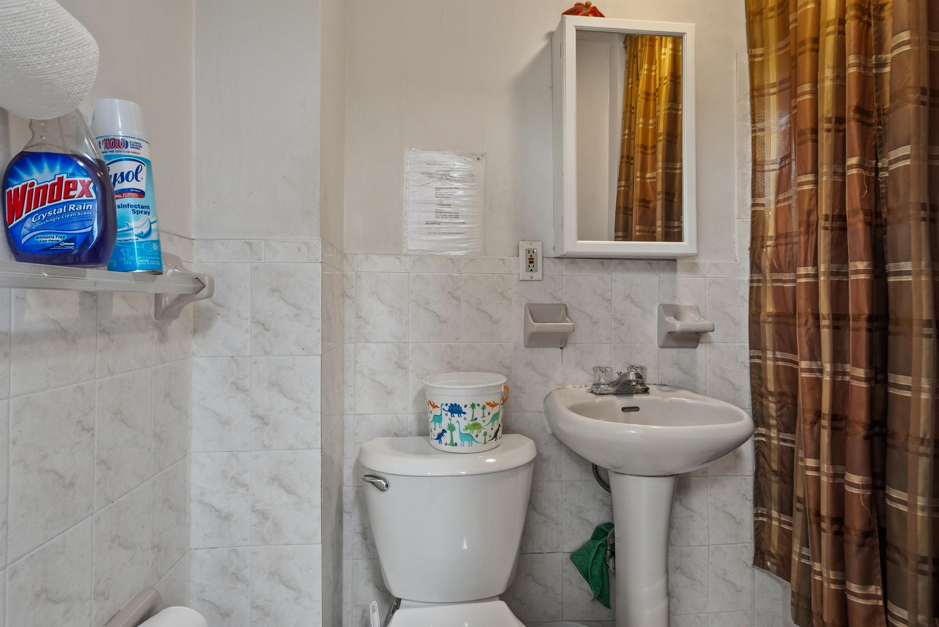 725 17TH ST - Photo 3