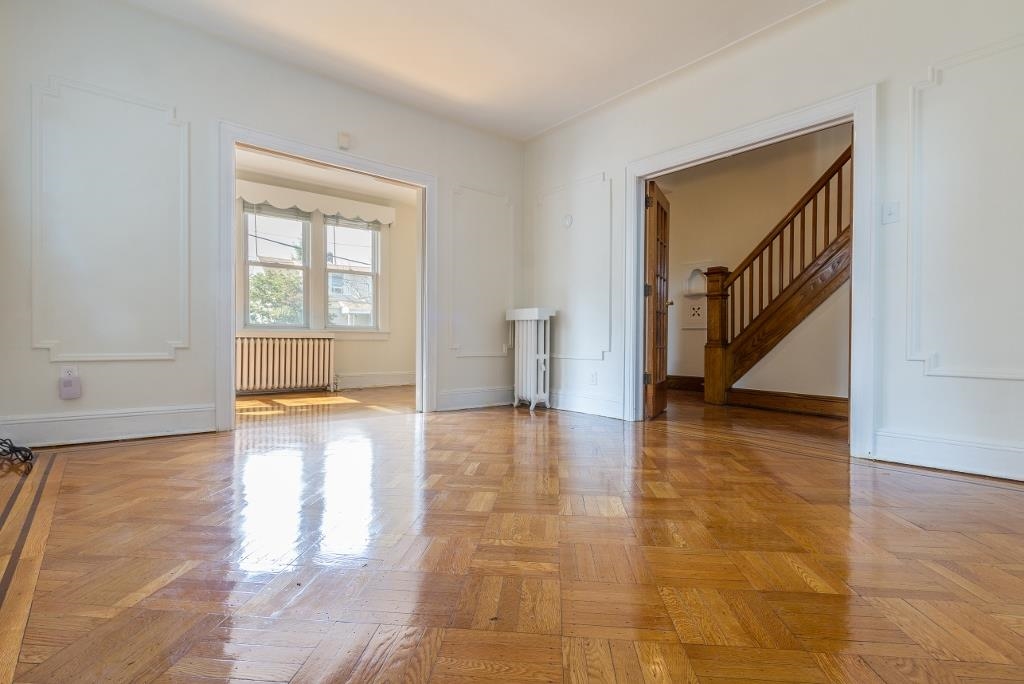 9014 NEW YORK AVE - Photo 4