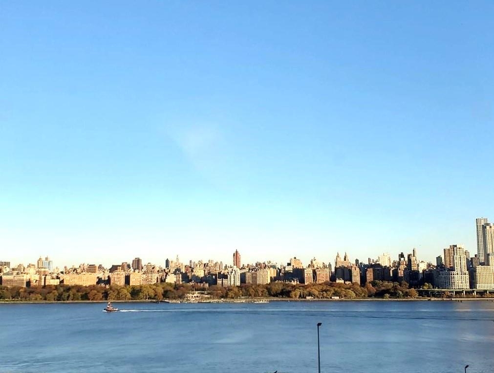 6701 BLVD EAST - Photo 1