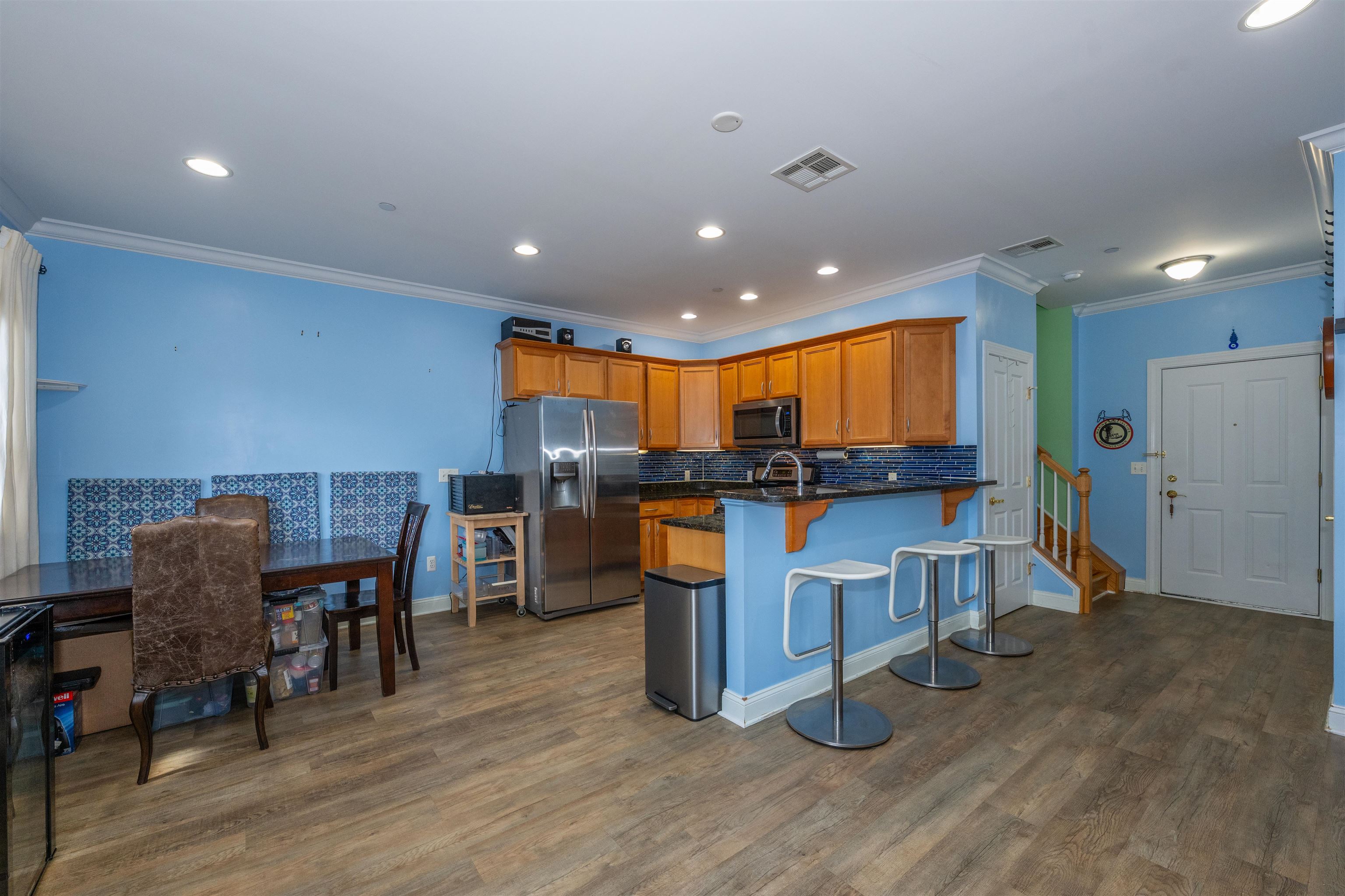 604 AVENUE A - Photo 4
