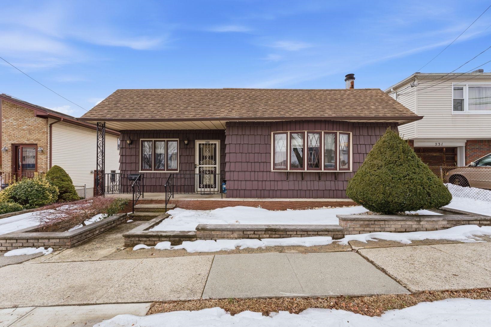 229 CENTRE AVE - Photo 1