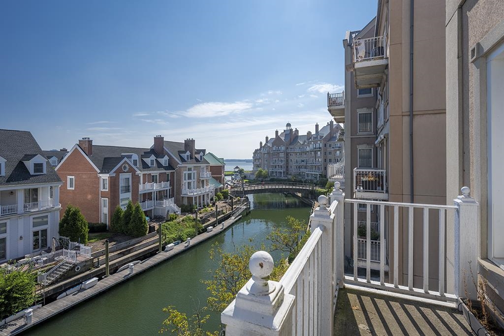 203 SHEARWATER CT WEST - Photo 1