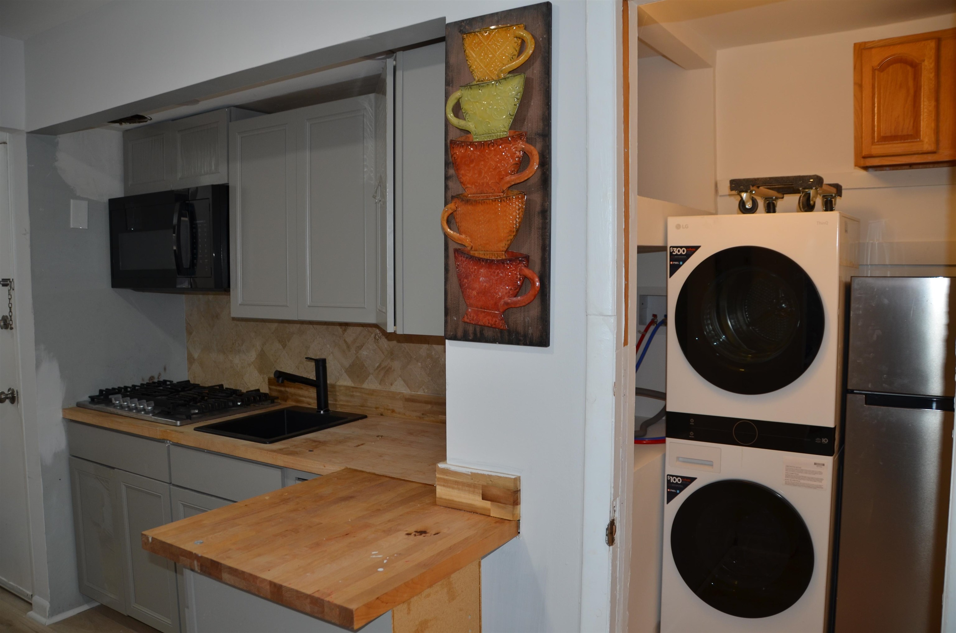 9052 NEW YORK AVE - Photo 3