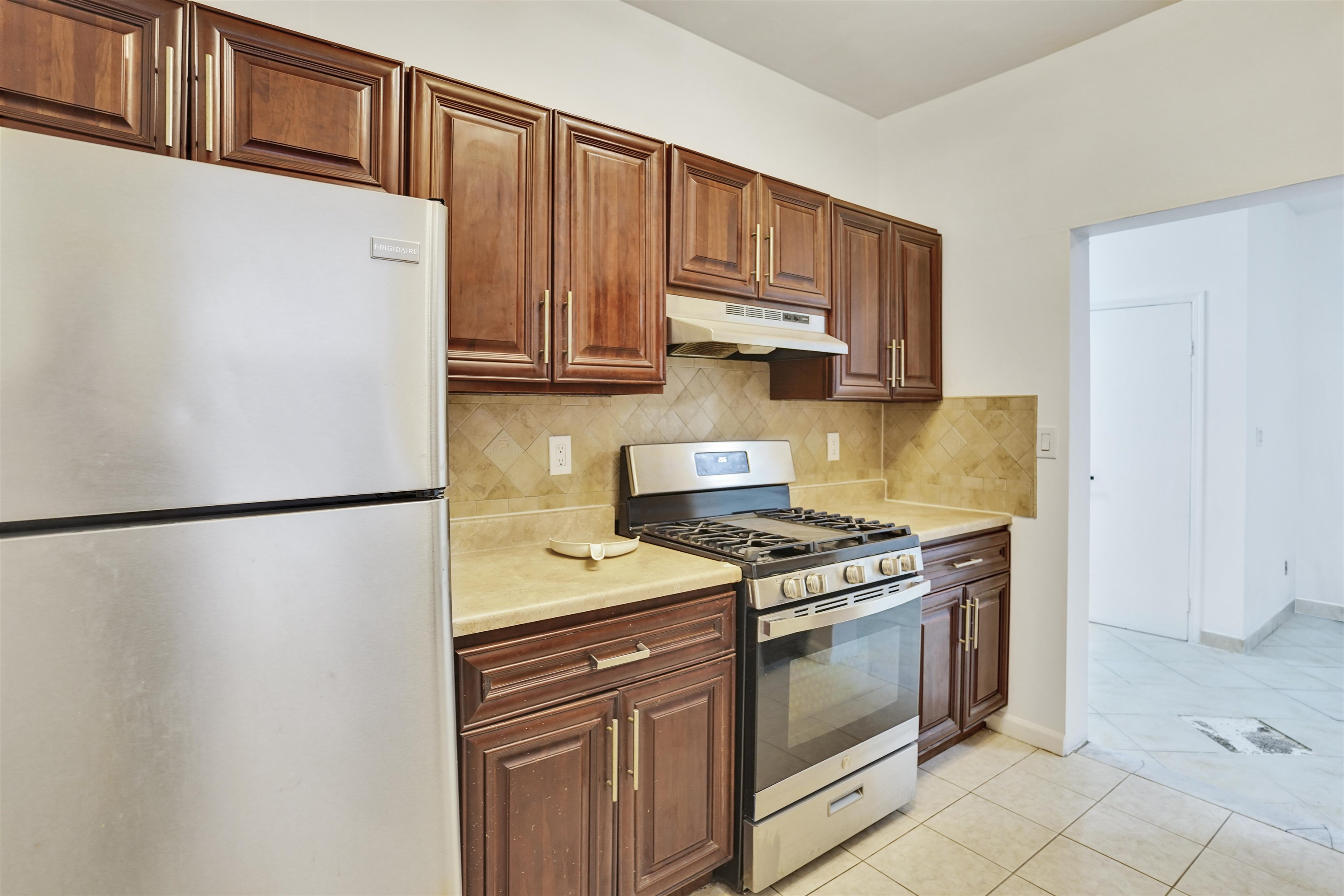 101 73RD ST - Photo 5