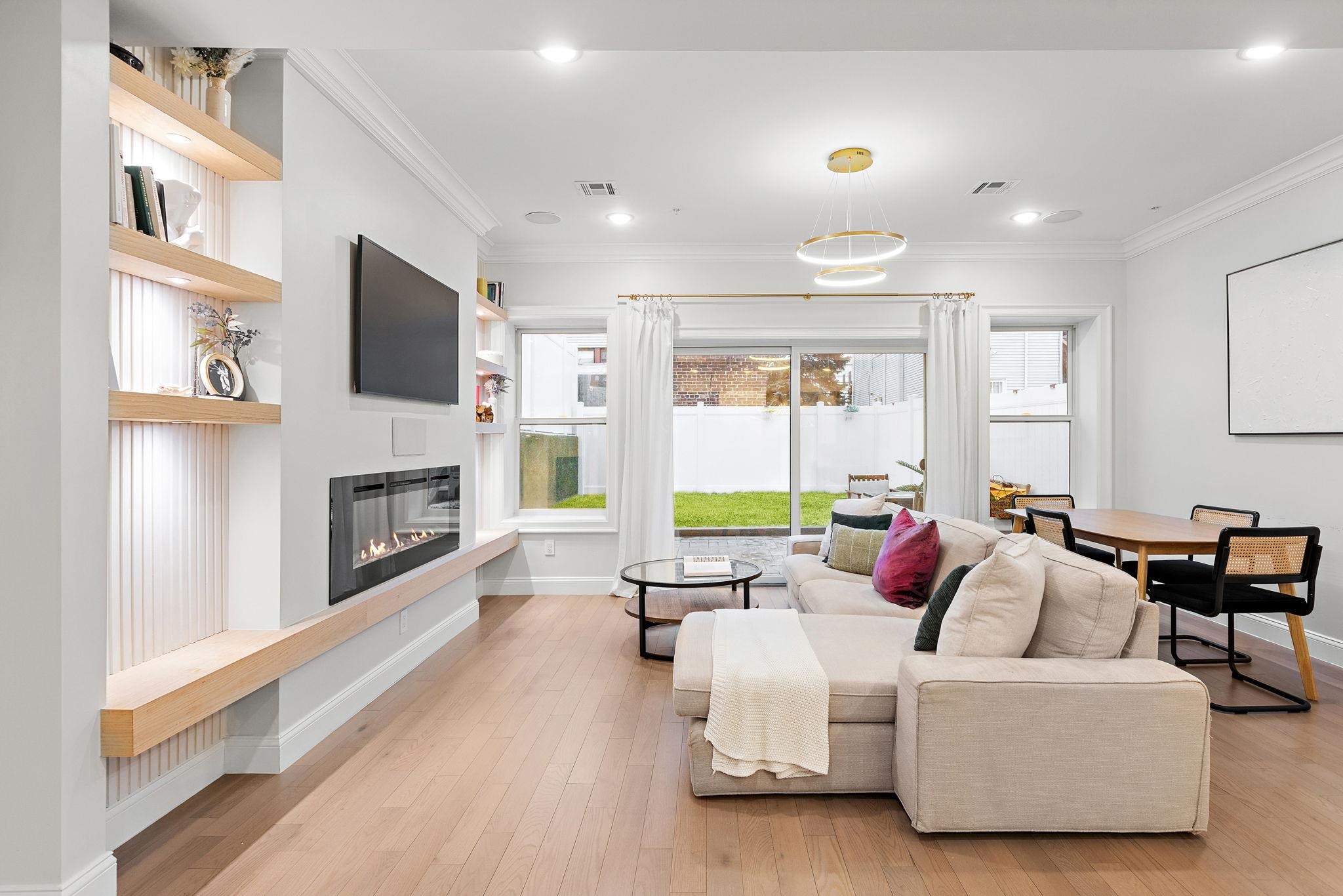 414 NEW YORK AVE - Photo 3