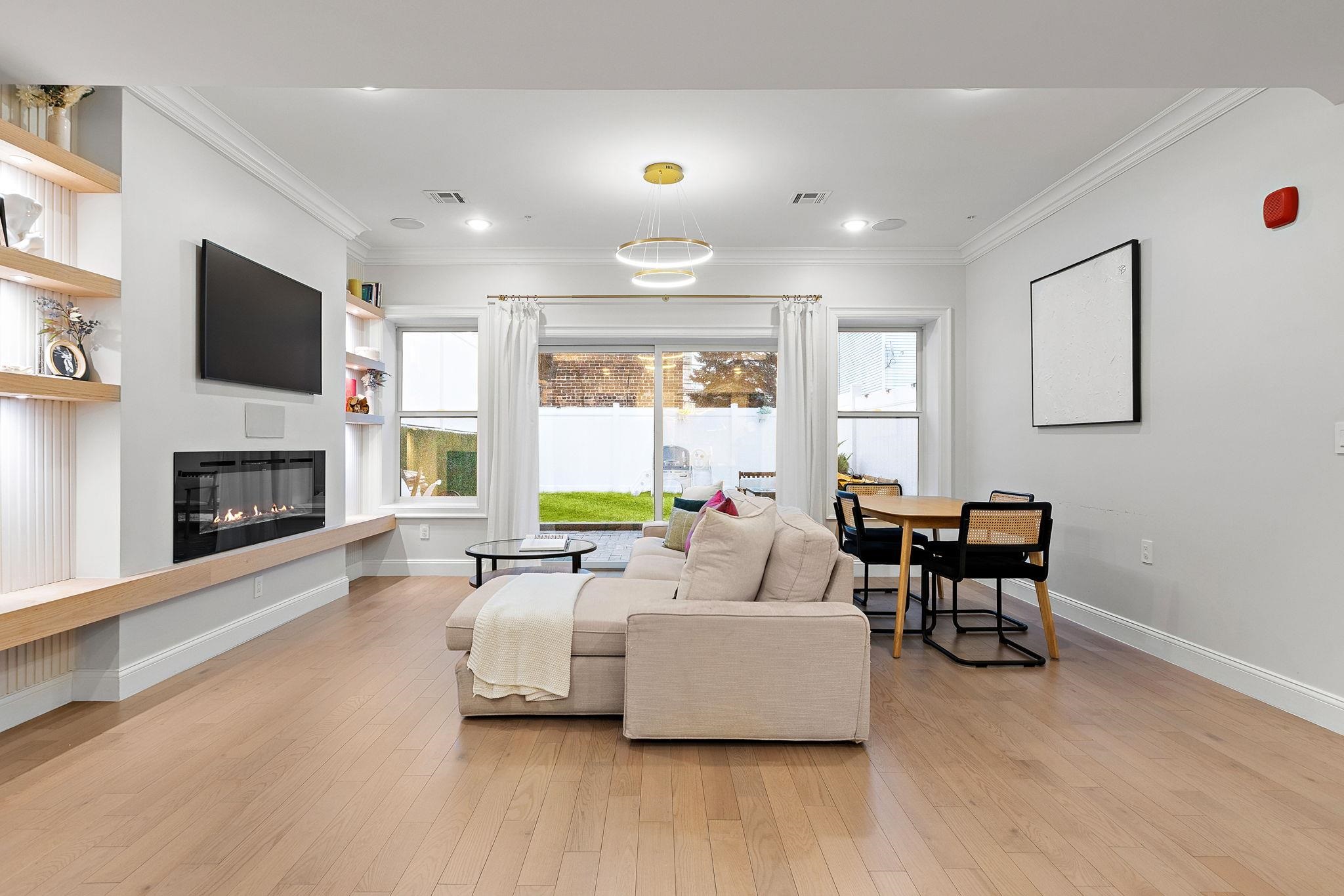 414 NEW YORK AVE - Photo 5