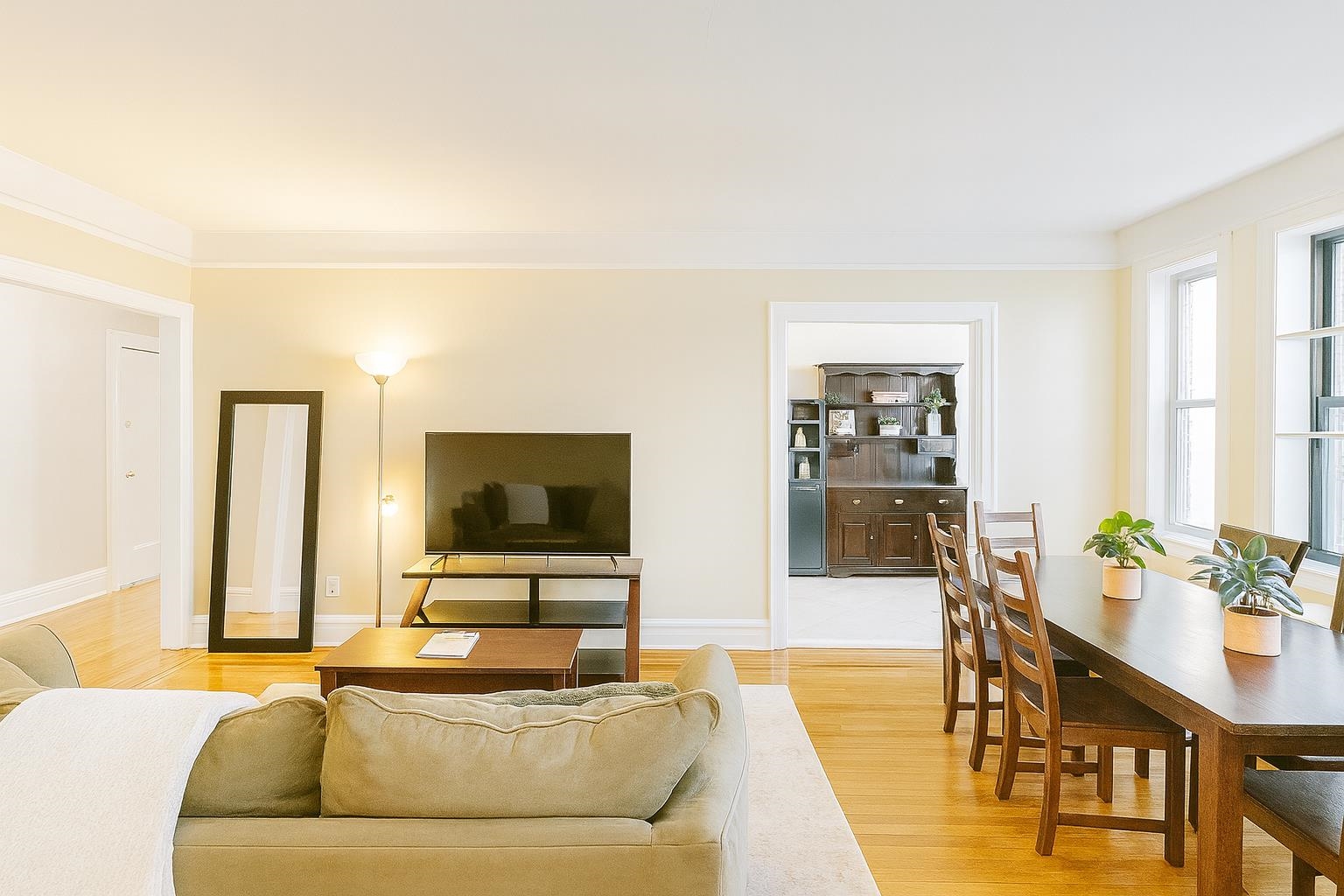 131 KENSINGTON AVE - Photo 4