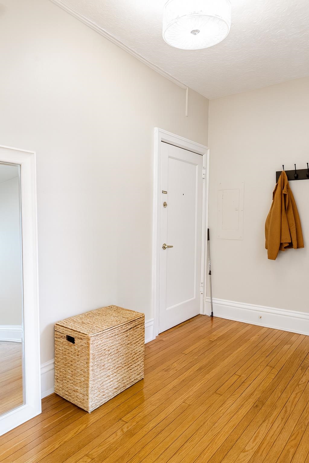 131 KENSINGTON AVE - Photo 5