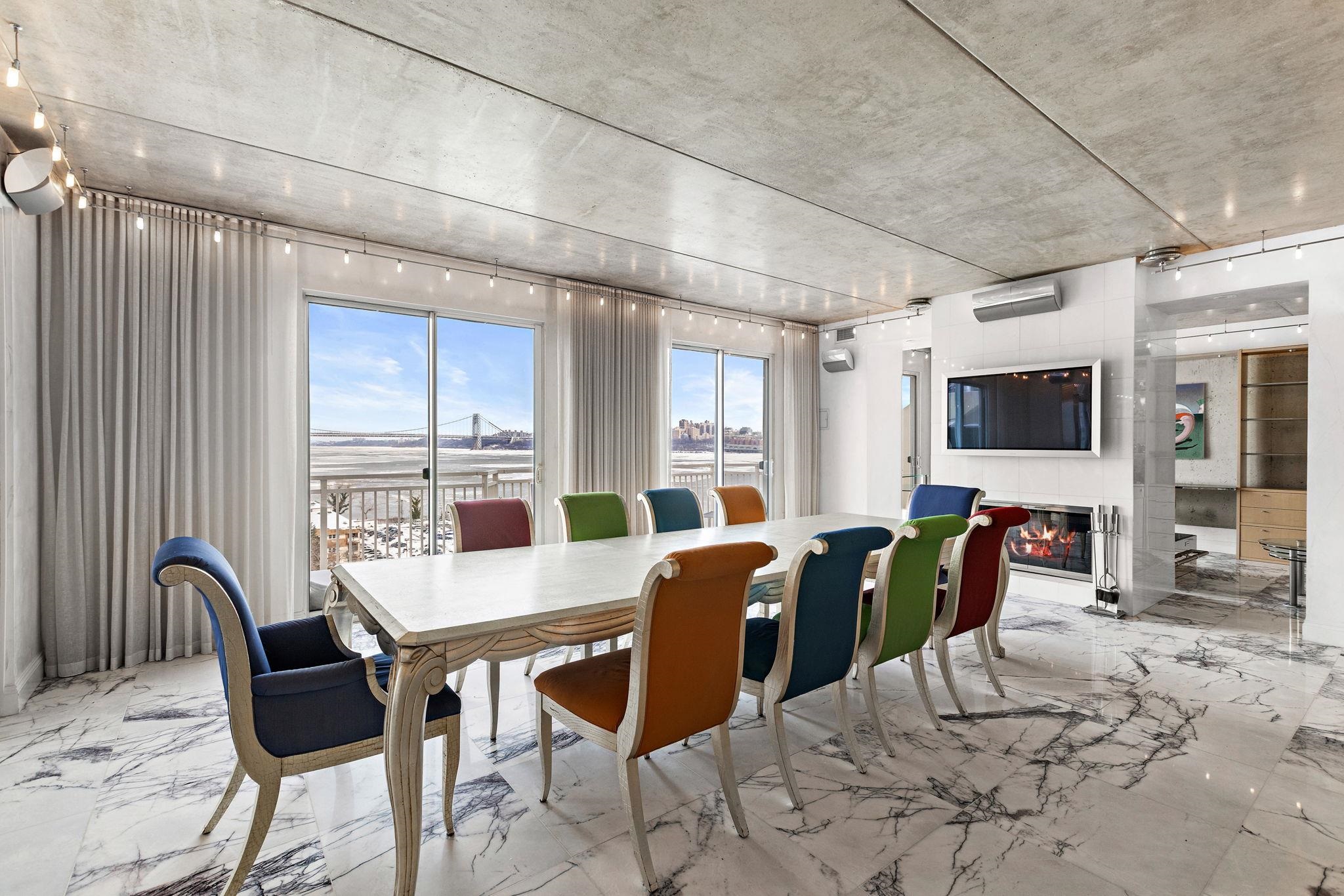 1055 RIVER RD - Photo 5