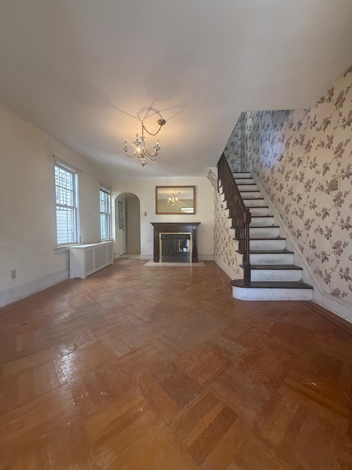 28 GAUTIER AVE - Photo 3