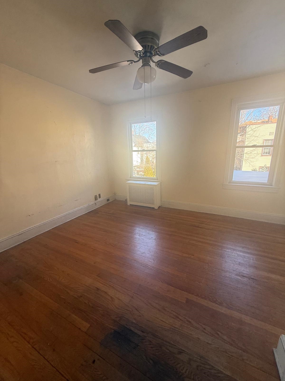 28 GAUTIER AVE - Photo 4