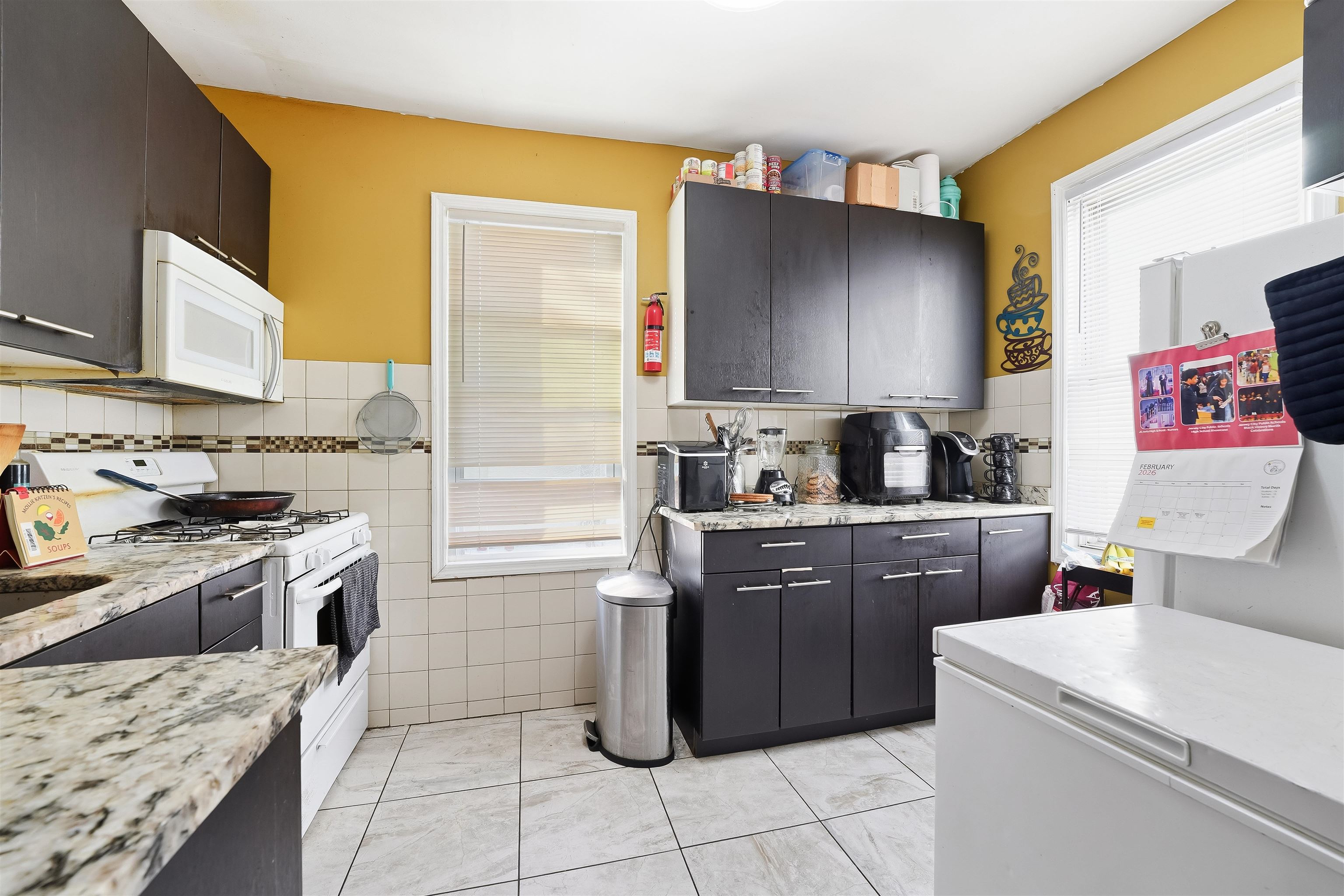 30-32 WEST 49TH ST - Photo 2