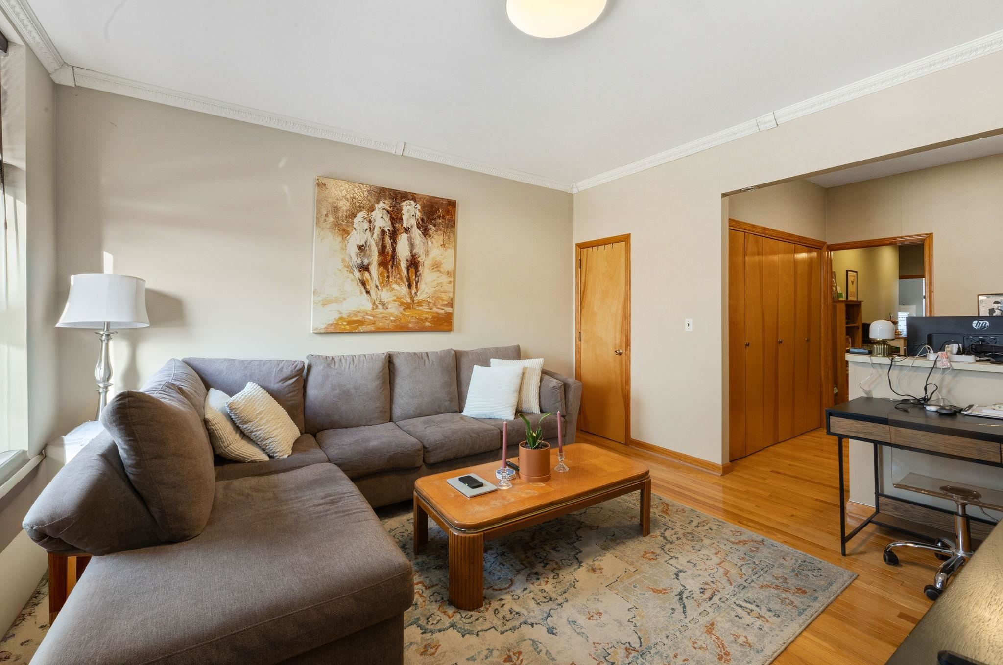 627 WILLOW AVE - Photo 2