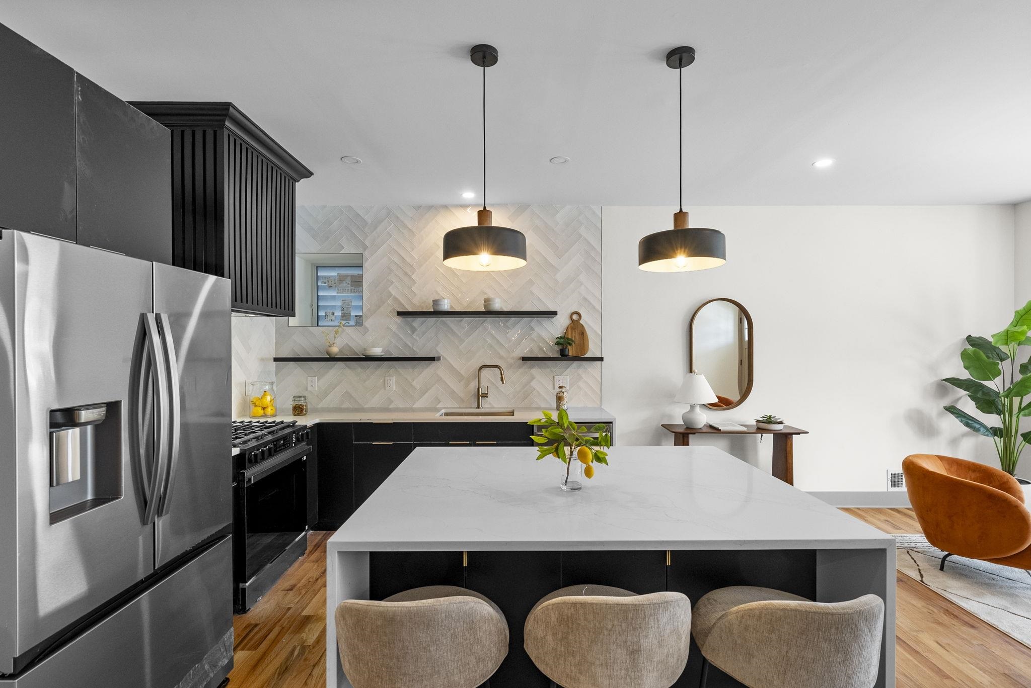 221 CLERK ST - Photo 5