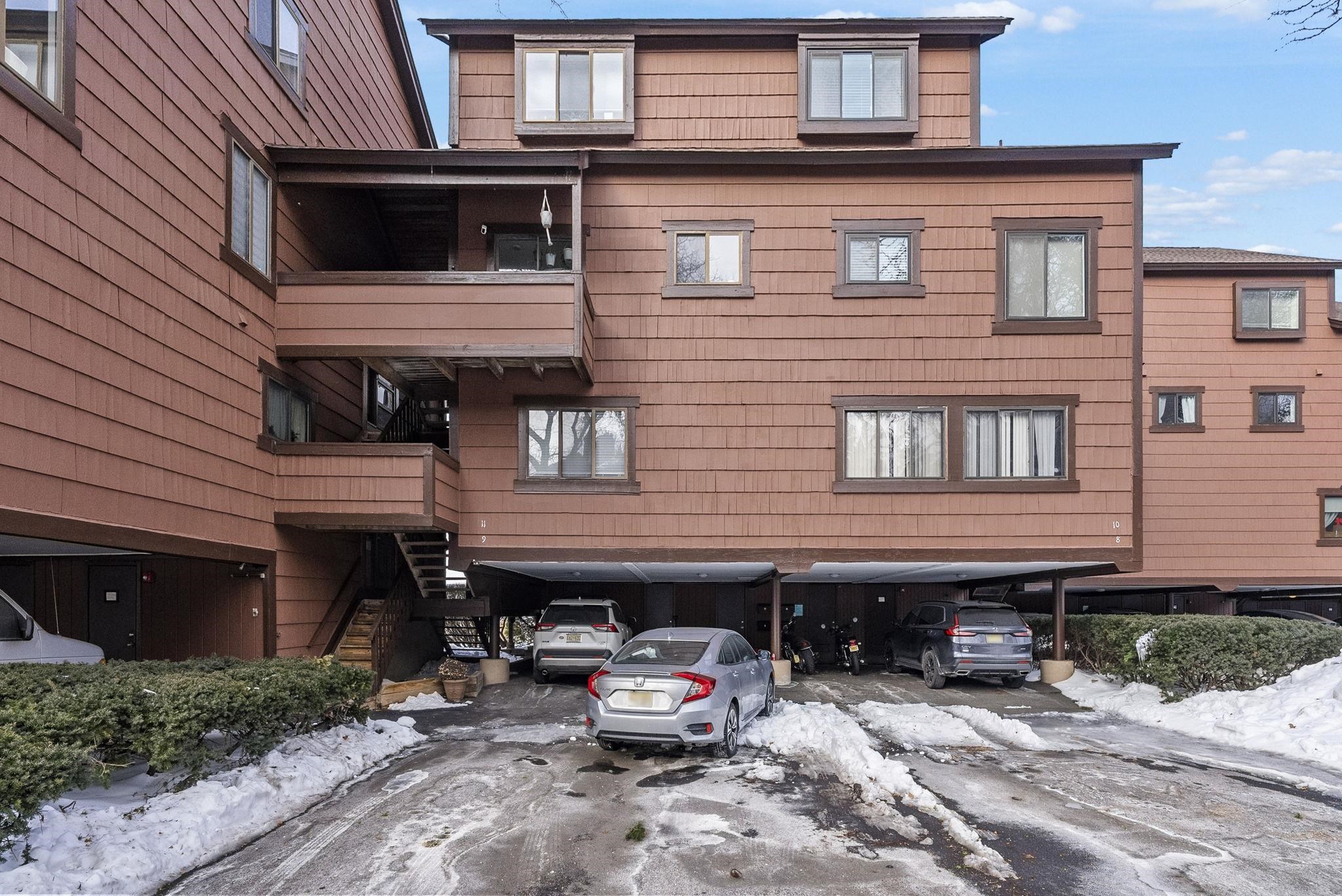 9 MARINA KEY - Photo 1