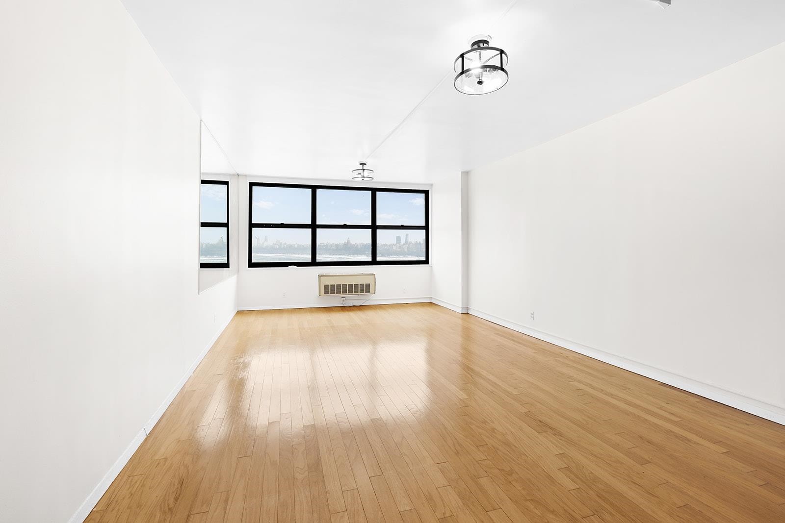 7004 BLVD EAST - Photo 5