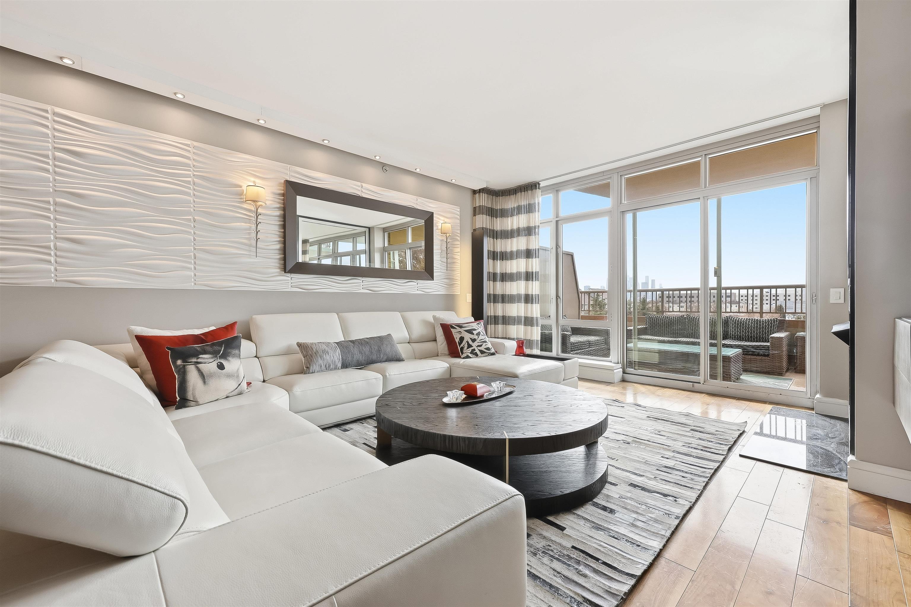 8100 RIVER RD - Photo 4