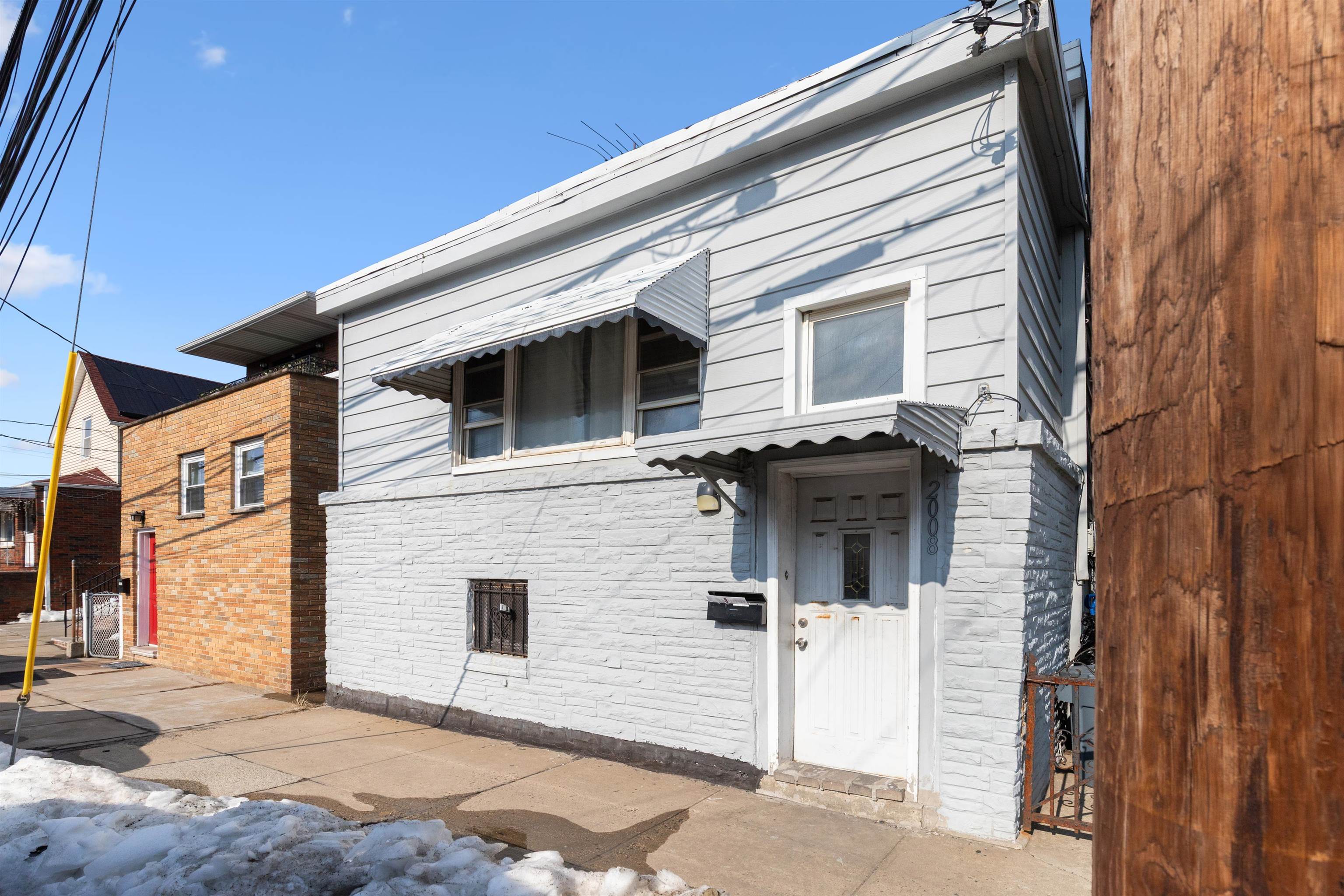 2008 41ST ST - Photo 2