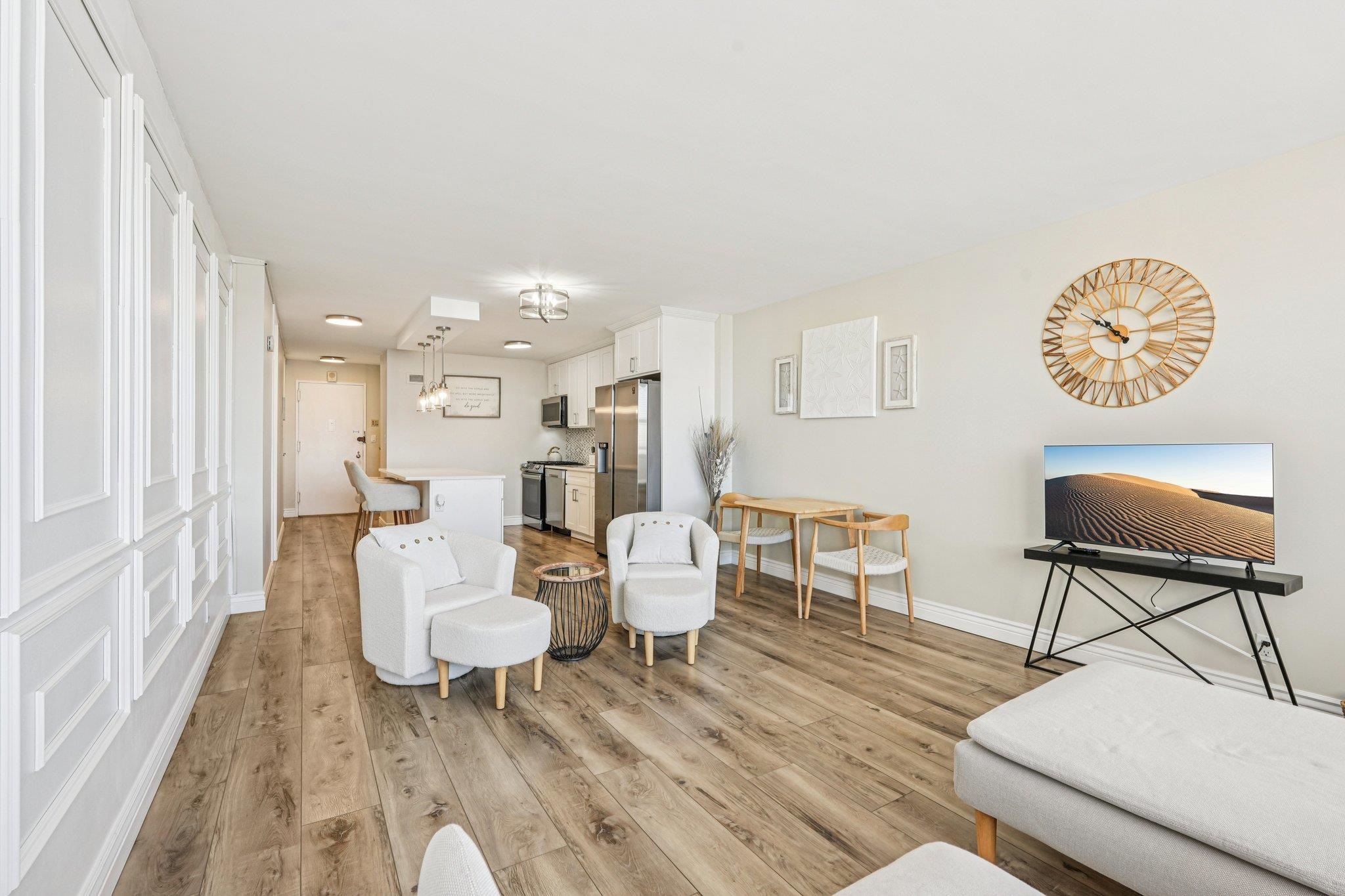 7002 BLVD EAST - Photo 3