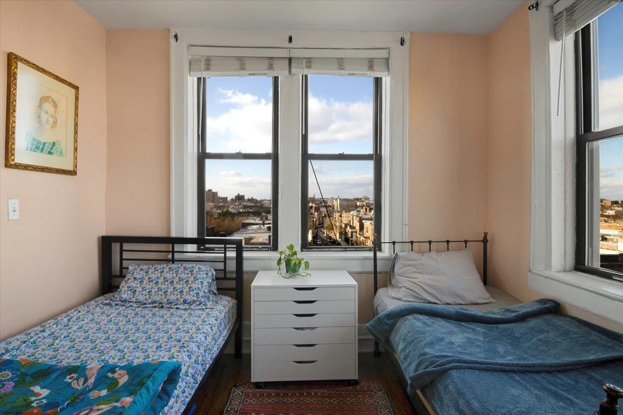 6414 PARK AVE - Photo 5