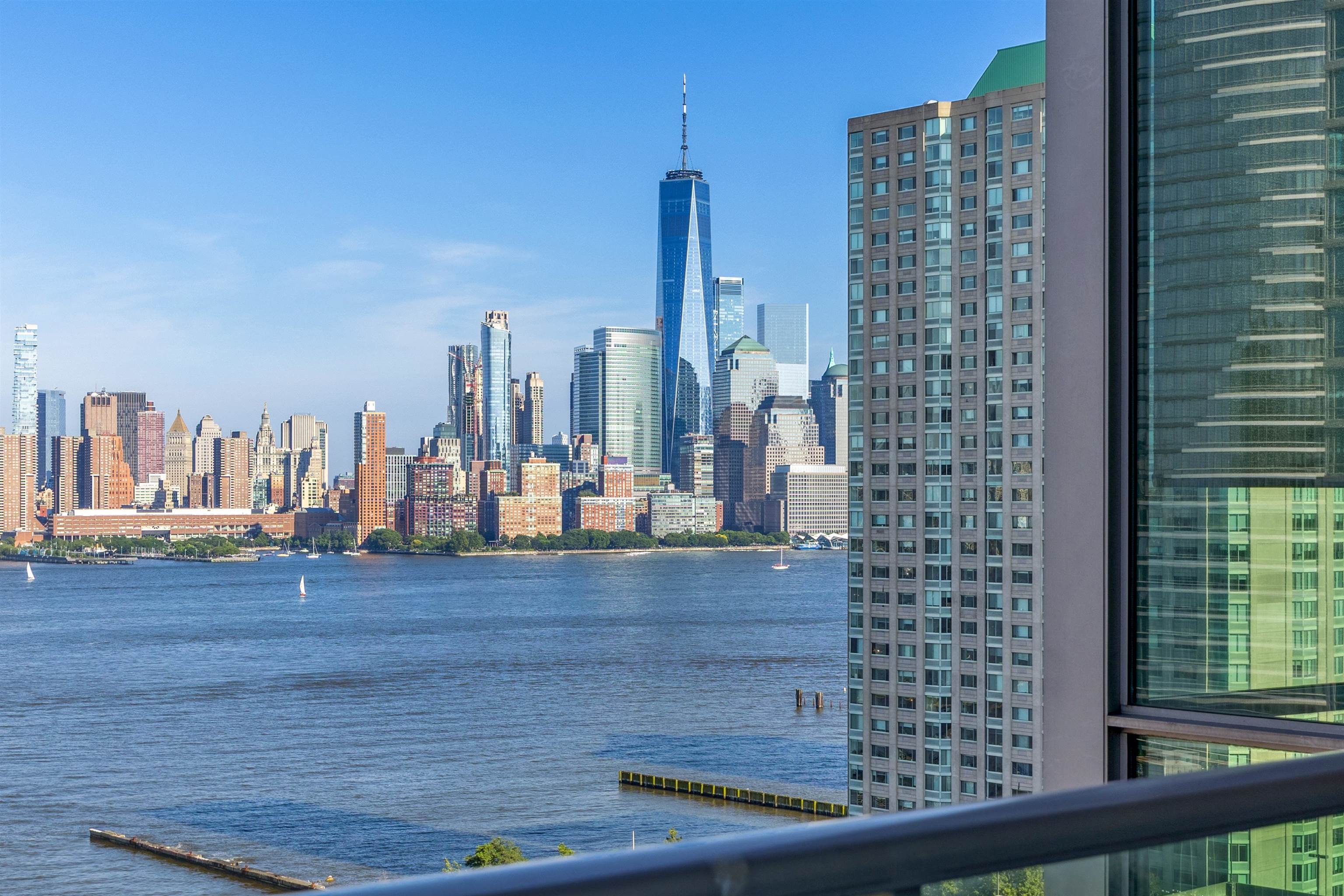 20 NEWPORT PARKWAY - Photo 4