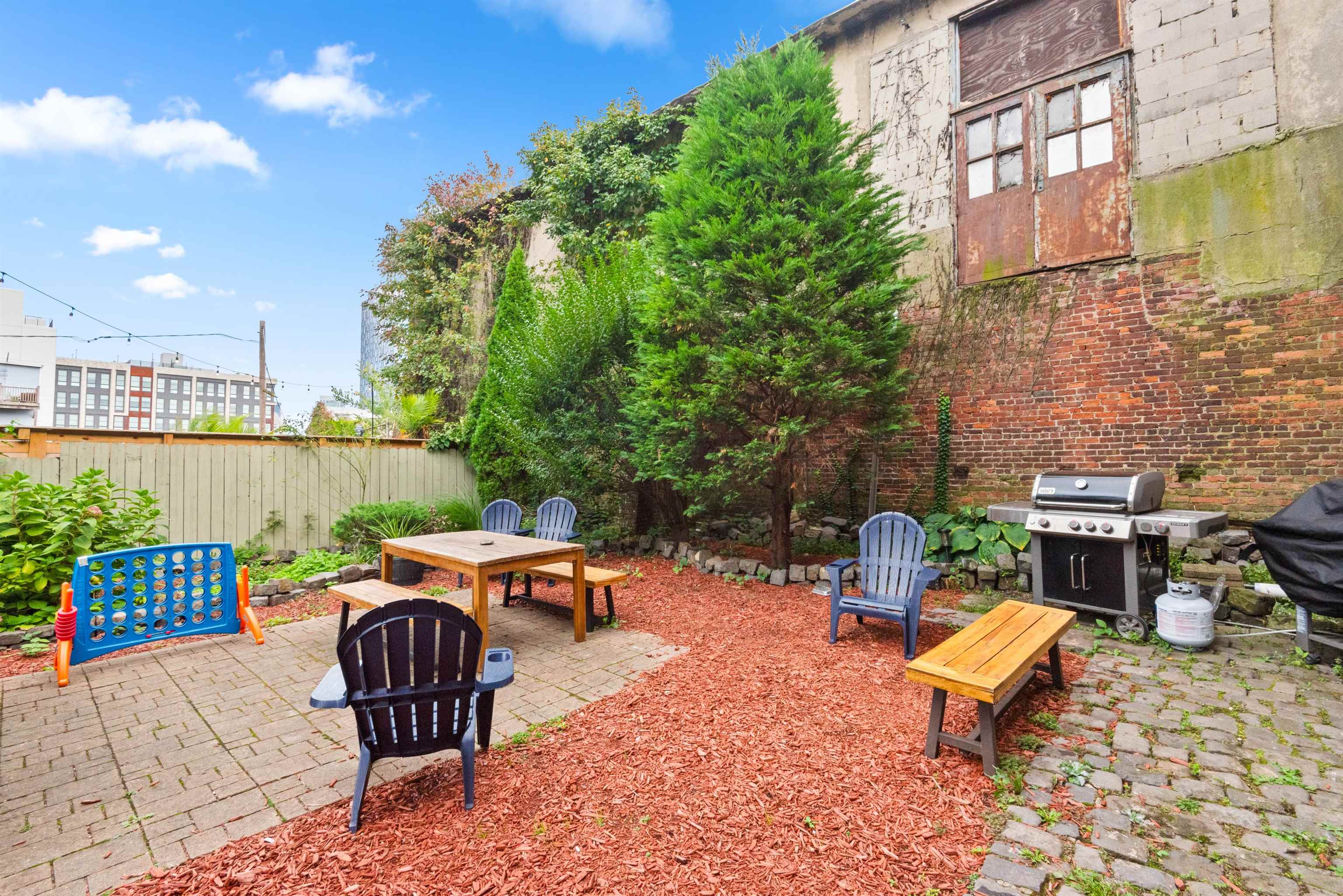 300 COMMUNIPAW AVE #154