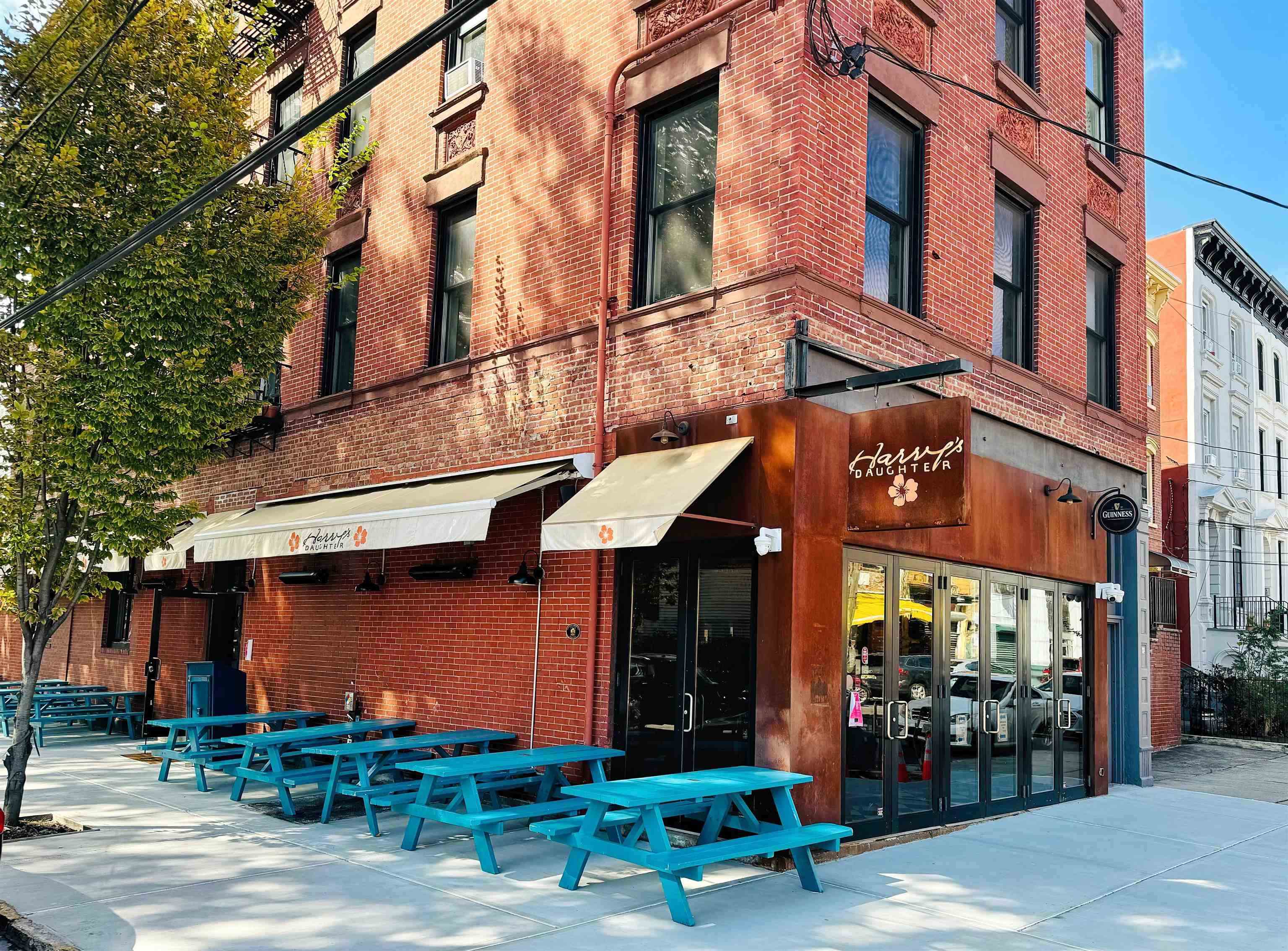 300 COMMUNIPAW AVE #154