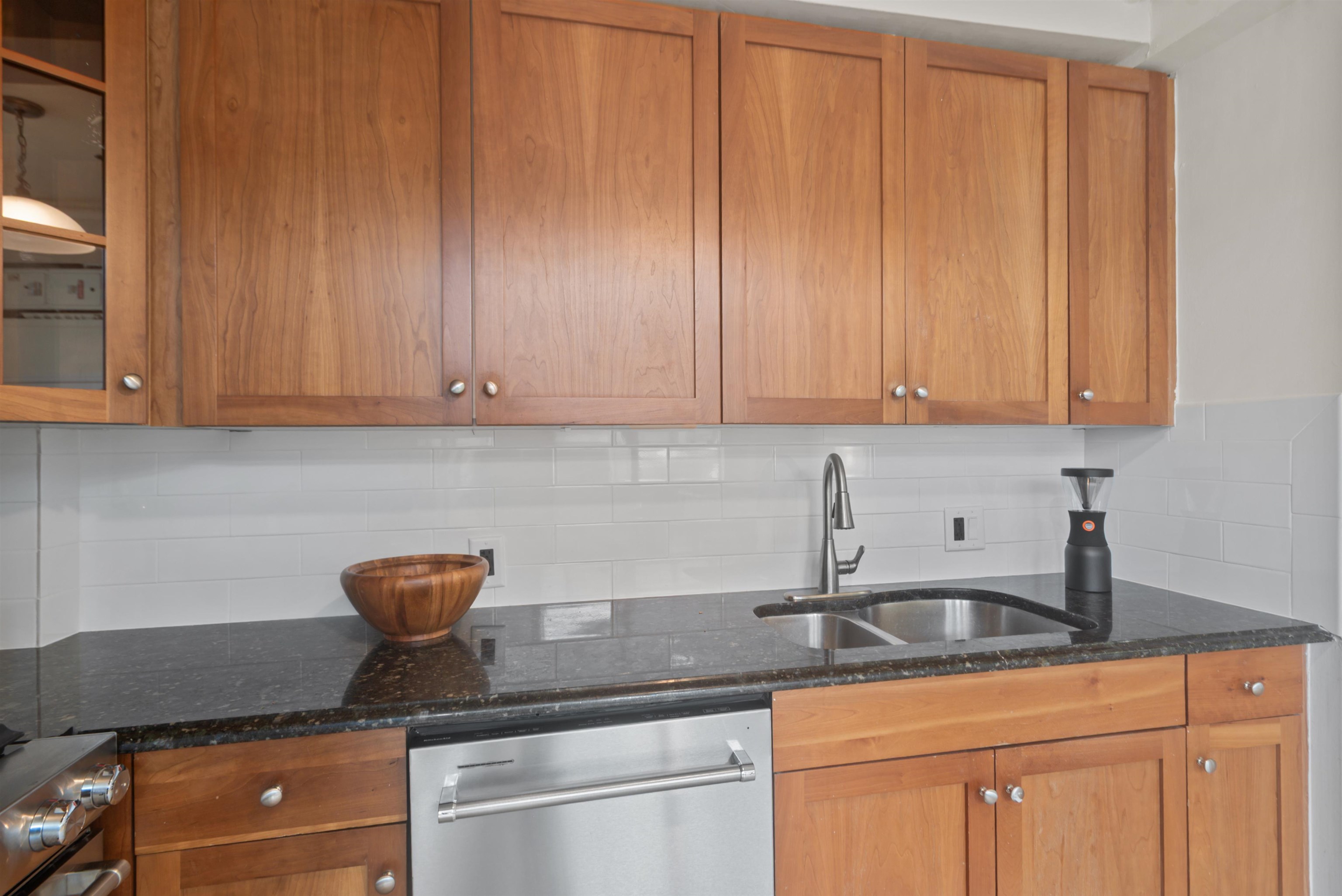 300 COMMUNIPAW AVE #154