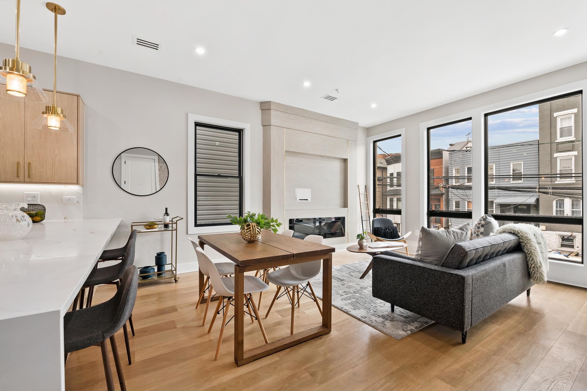 146 SHERMAN AVE - Photo 1