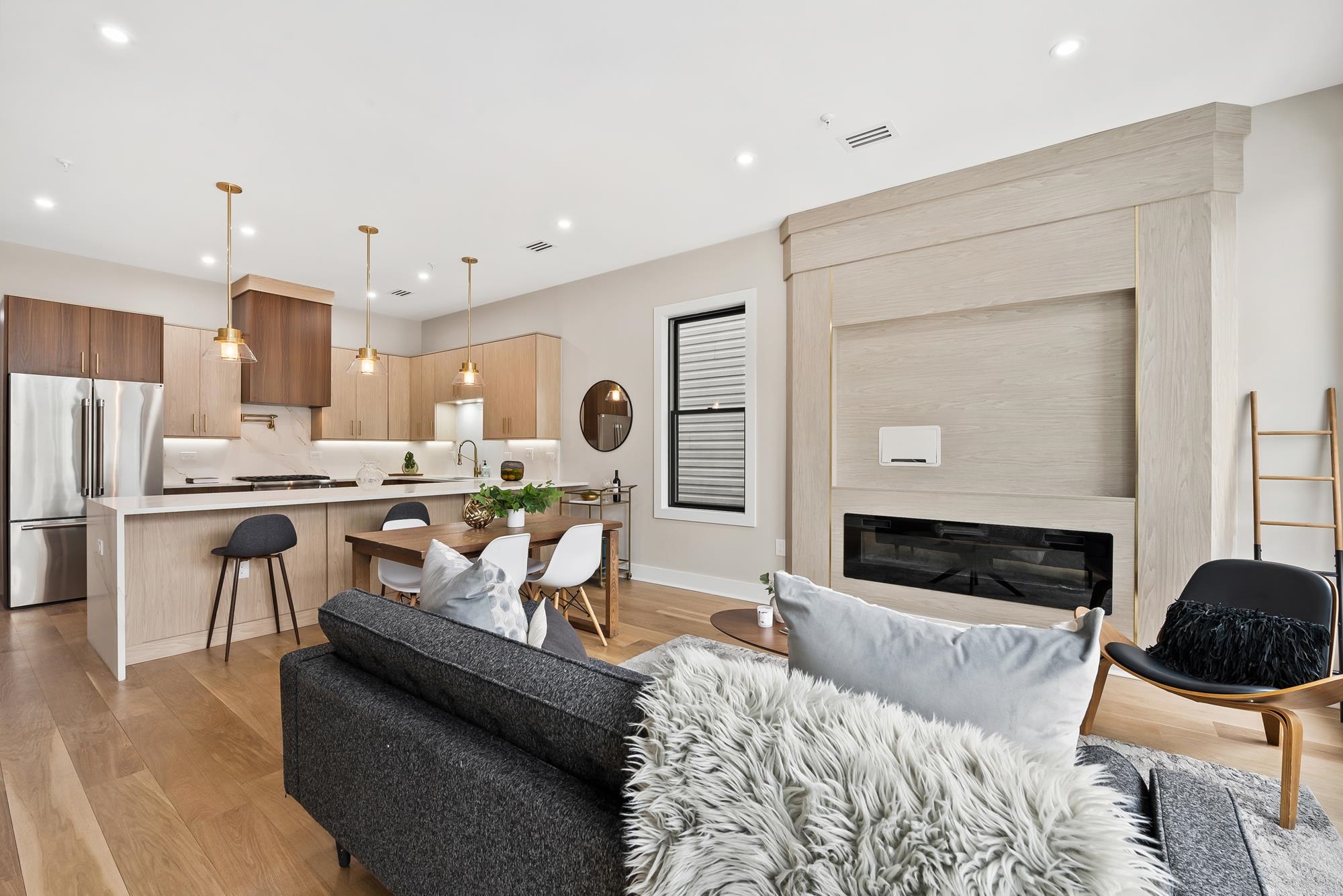 146 SHERMAN AVE - Photo 5