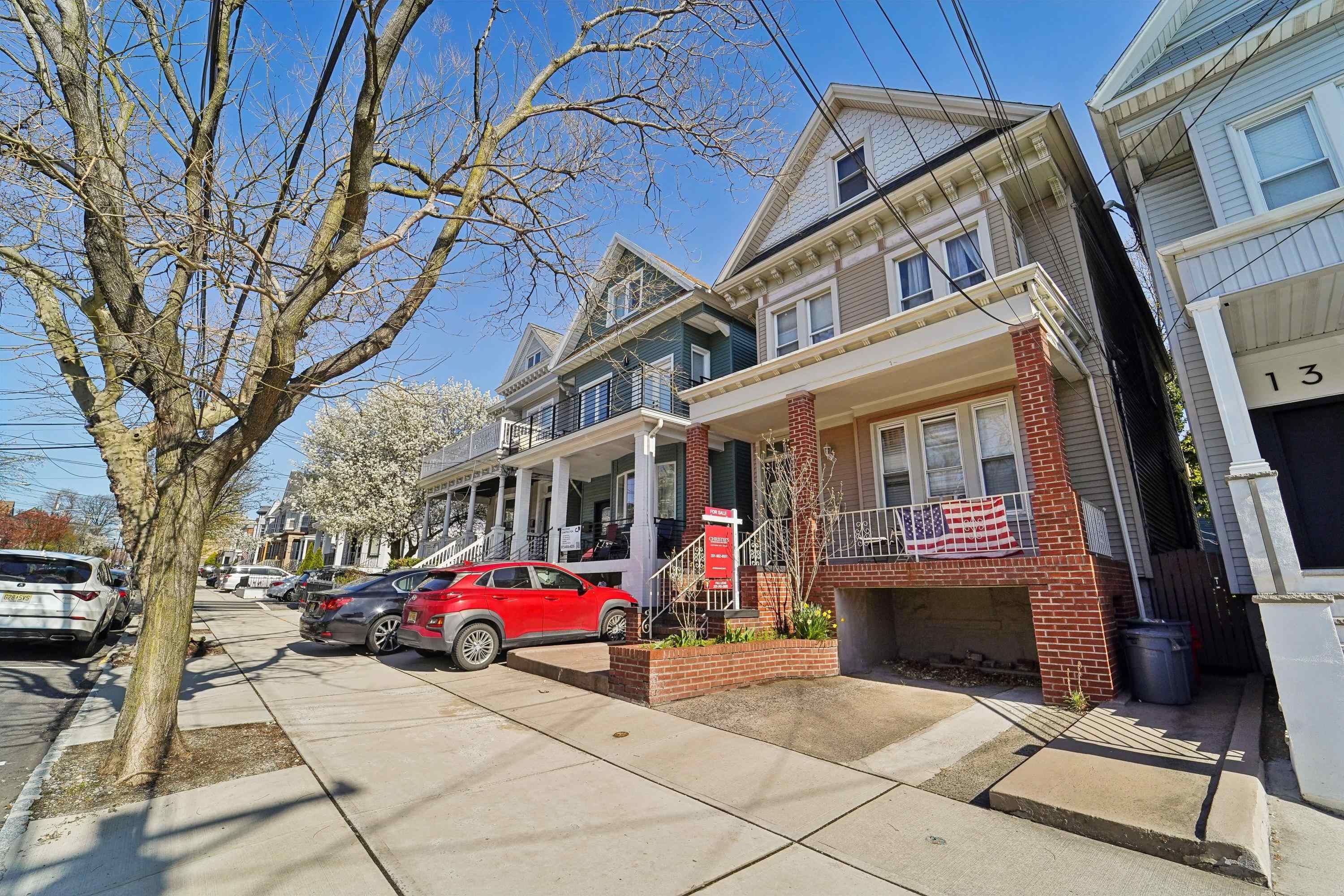 136 SHIPPEN ST - Photo 3