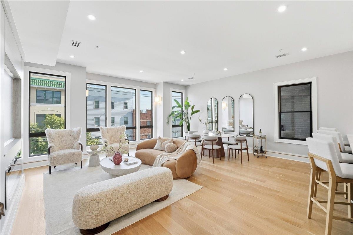 617 PALISADE AVE - Photo 2