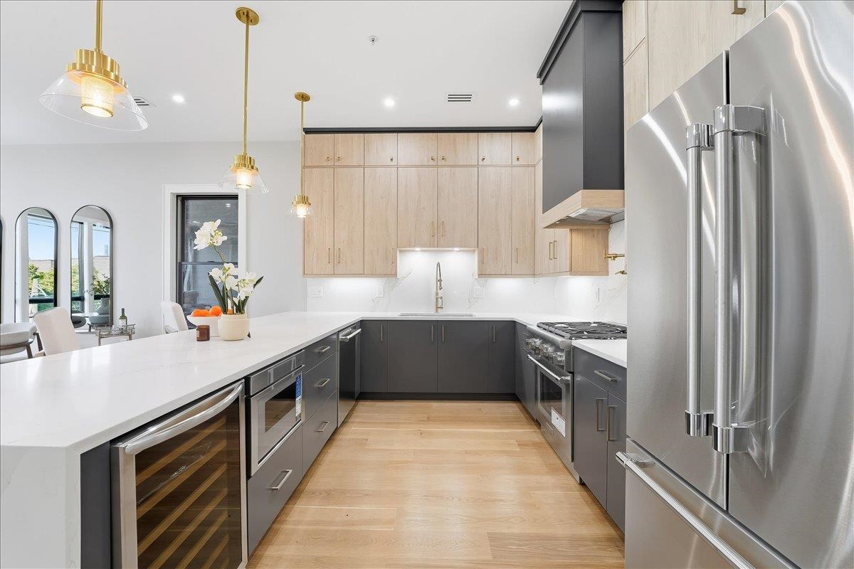 617 PALISADE AVE - Photo 5