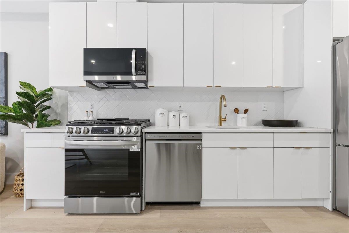 134 NEW YORK AVE - Photo 5