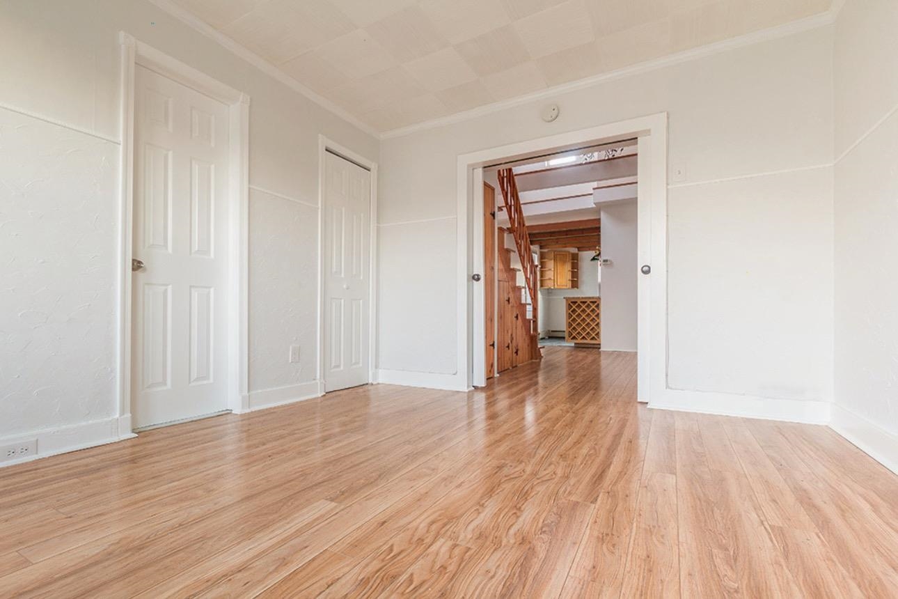 625 36TH ST - Photo 4