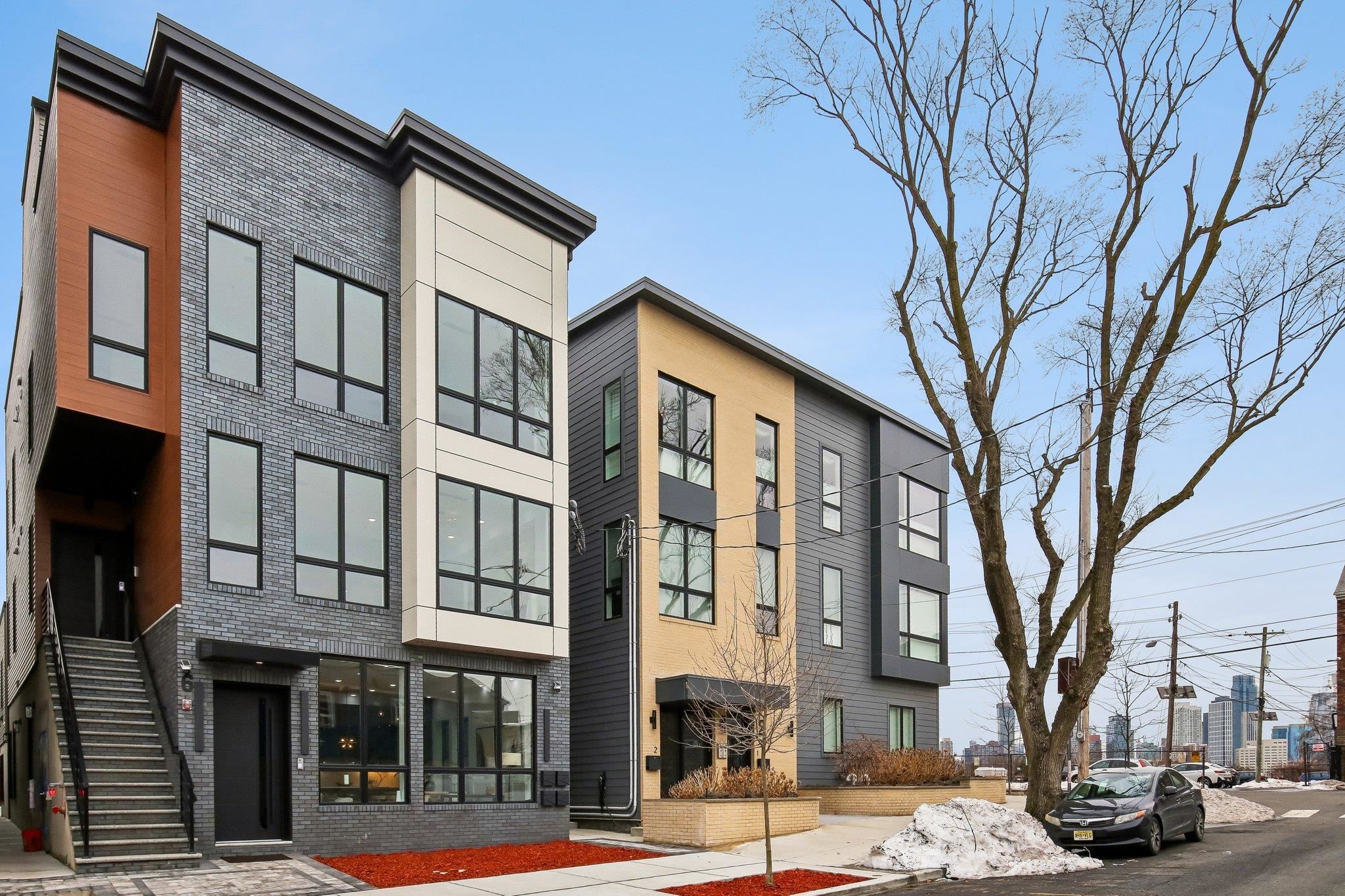 6 ELIZABETH ST - Photo 2