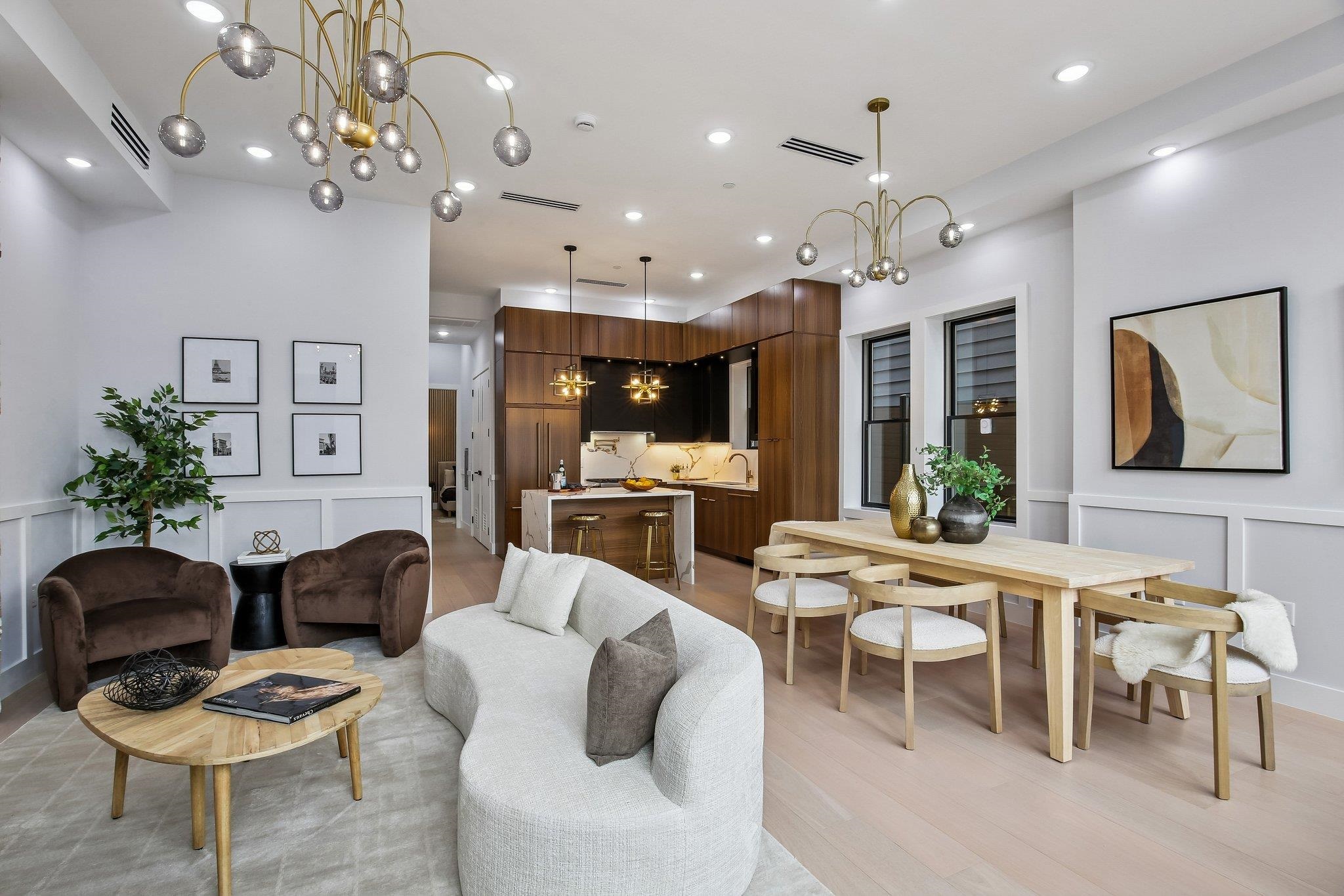 6 ELIZABETH ST - Photo 3